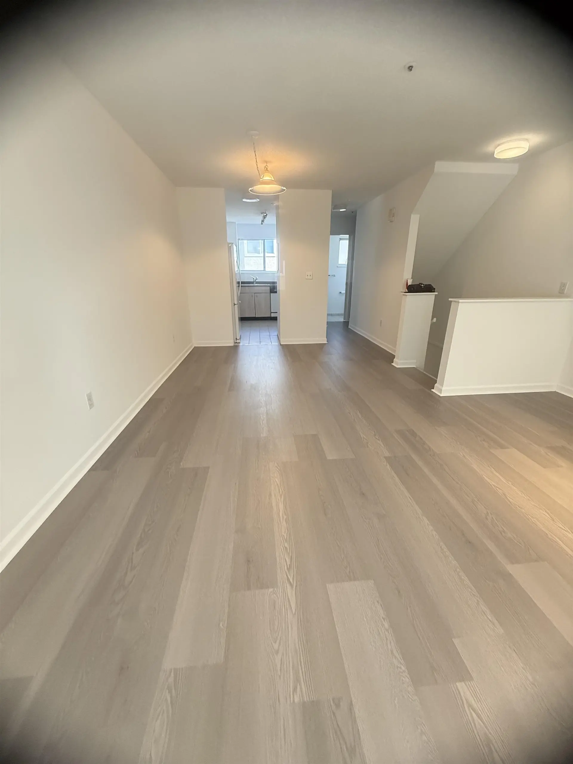 Property at #202 3683 WELLINGTON AVENUE, Vancouver, BC