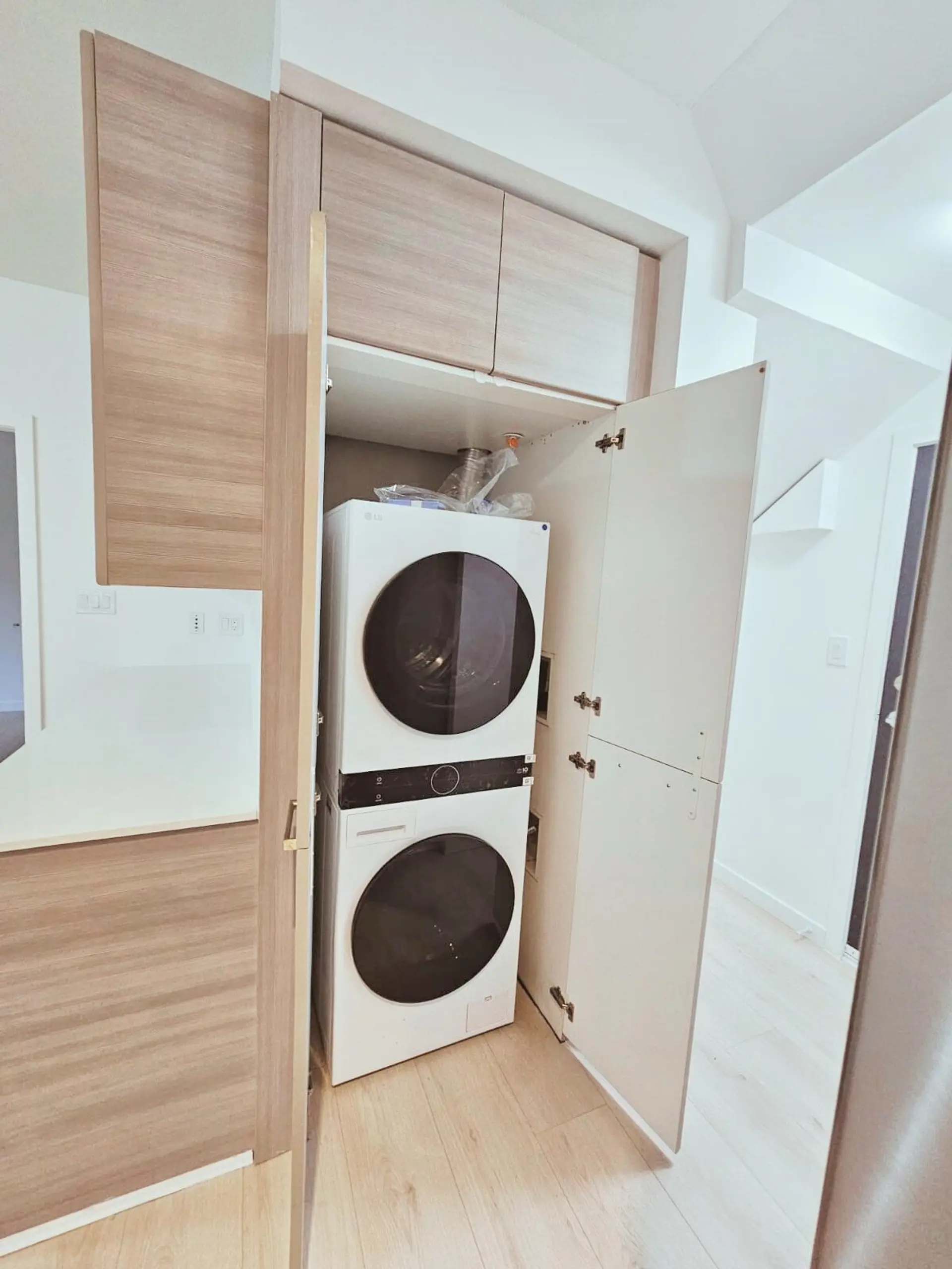 Property at #32 6965 HASTINGS STREET, Burnaby, BC