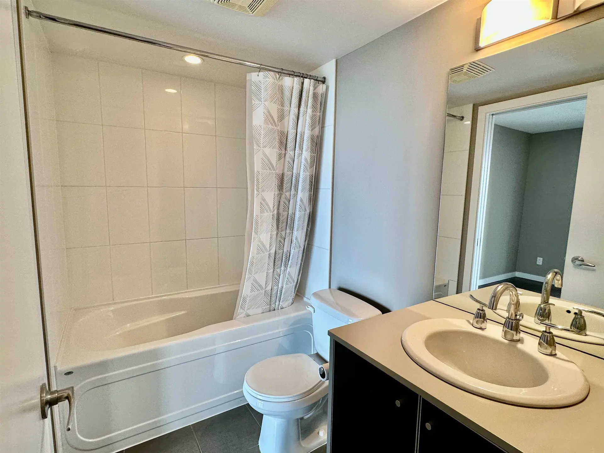 Property at #2805 9981 WHALLEY BOULEVARD, Surrey, BC