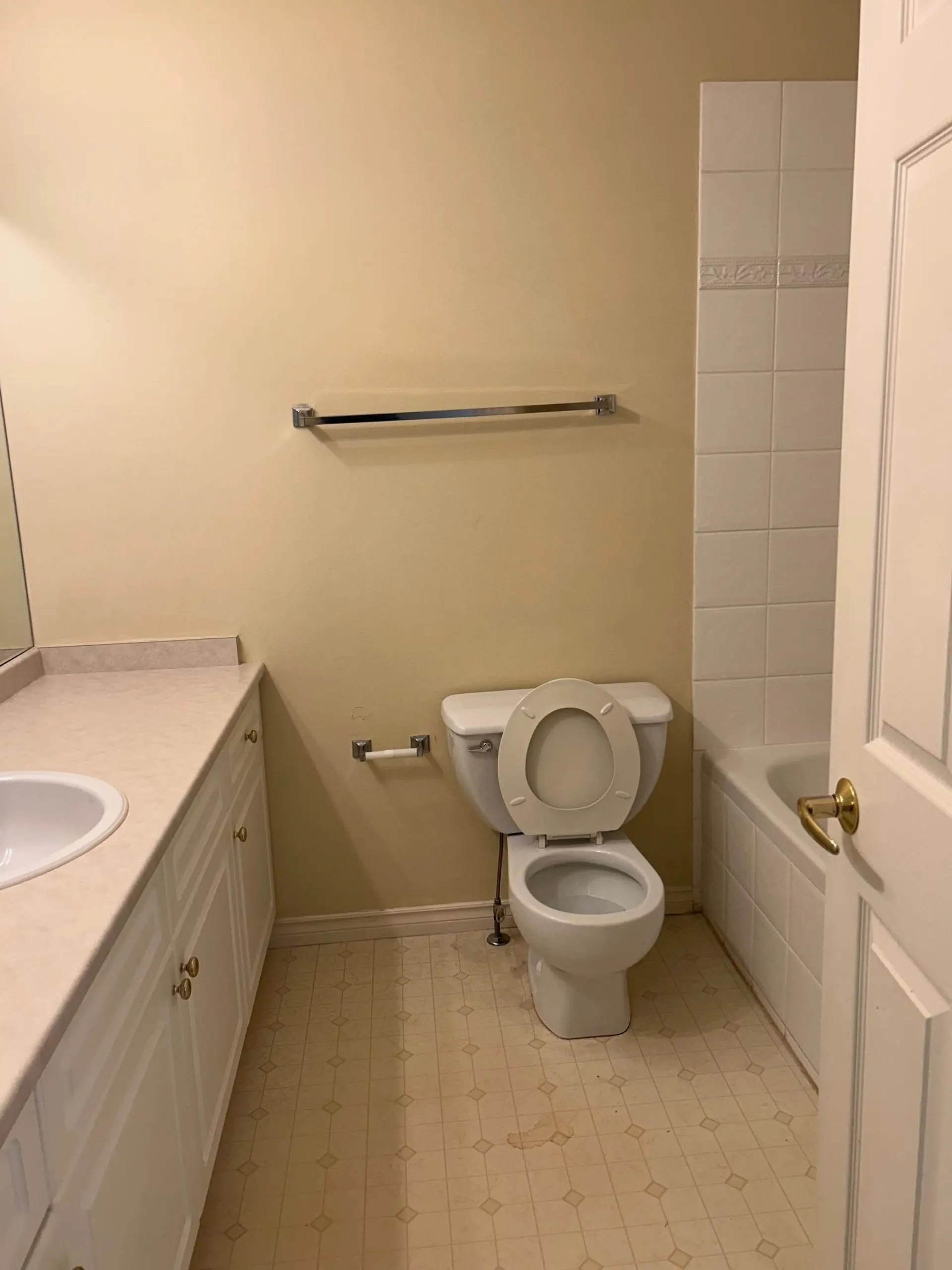 #4 123 Laval Street - Image 12