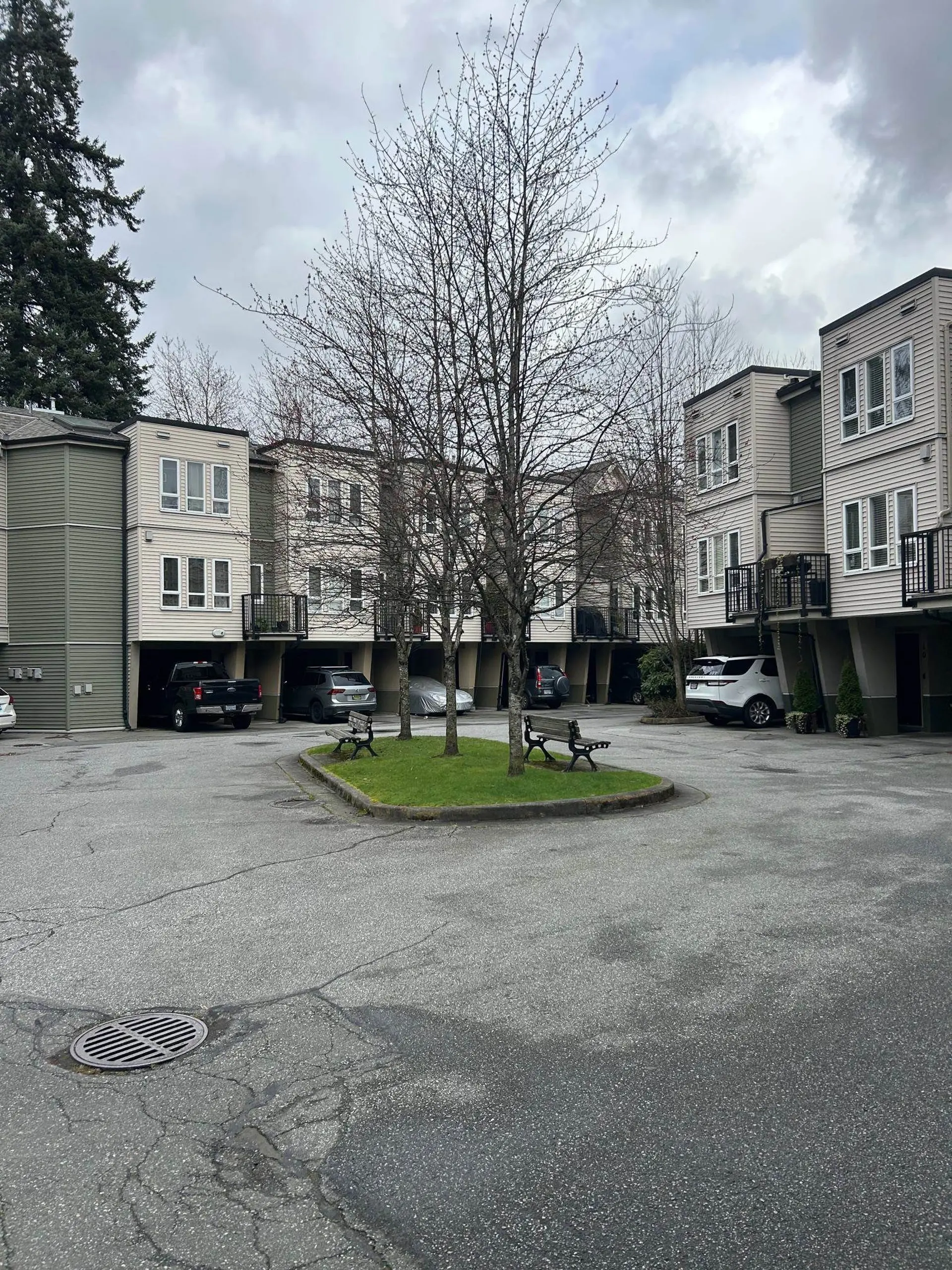 #4 123 Laval Street - Image 3