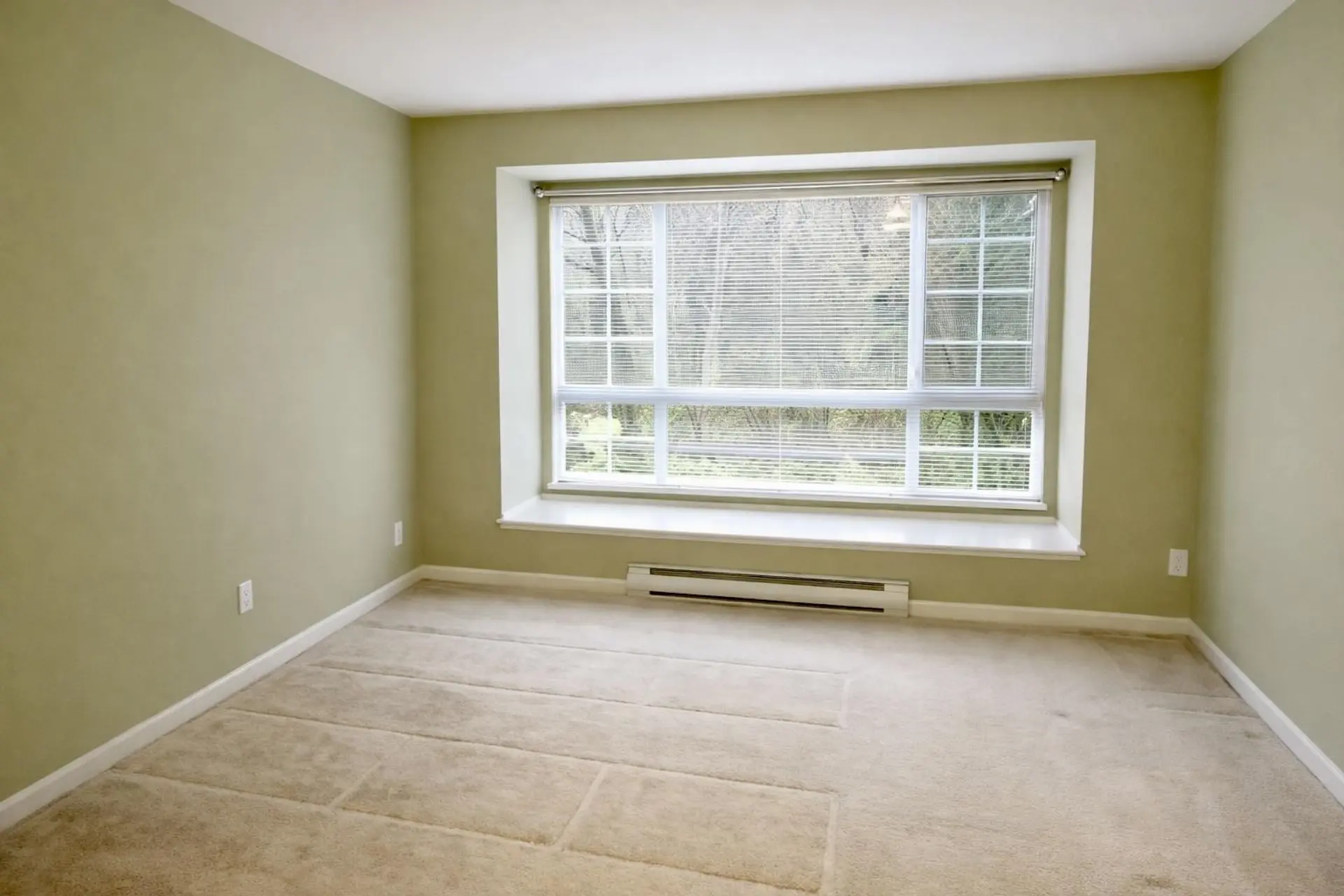 Property at #215 1242 TOWN CENTRE BOULEVARD, Coquitlam, BC