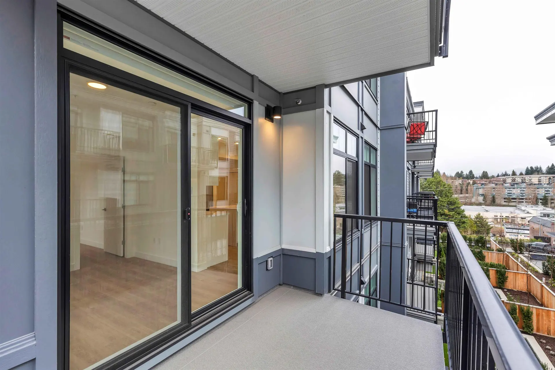 Property at #410 33816 SOUTH FRASER WAY, Abbotsford, BC