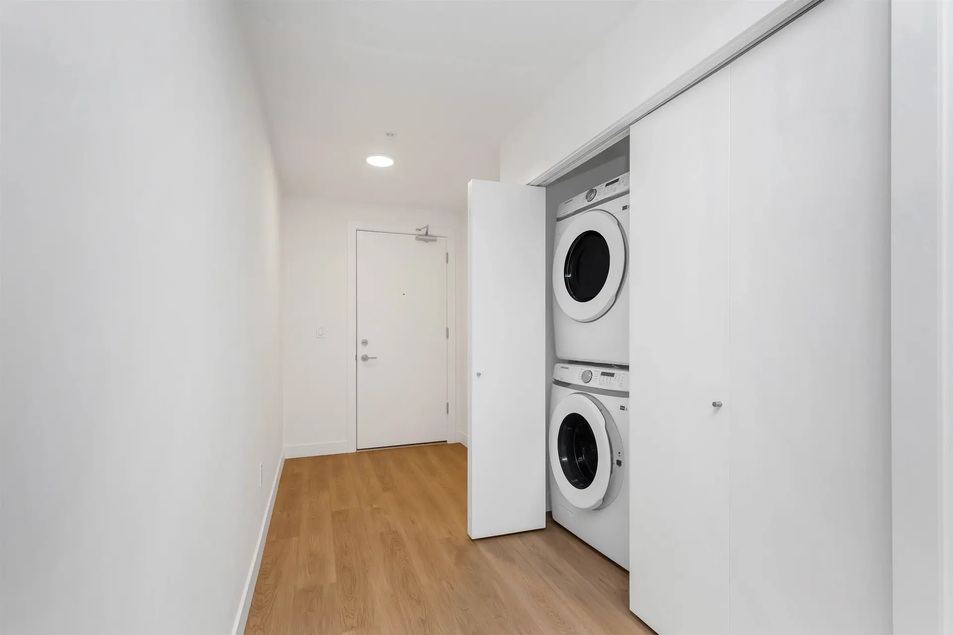 Property at #410 33816 SOUTH FRASER WAY, Abbotsford, BC