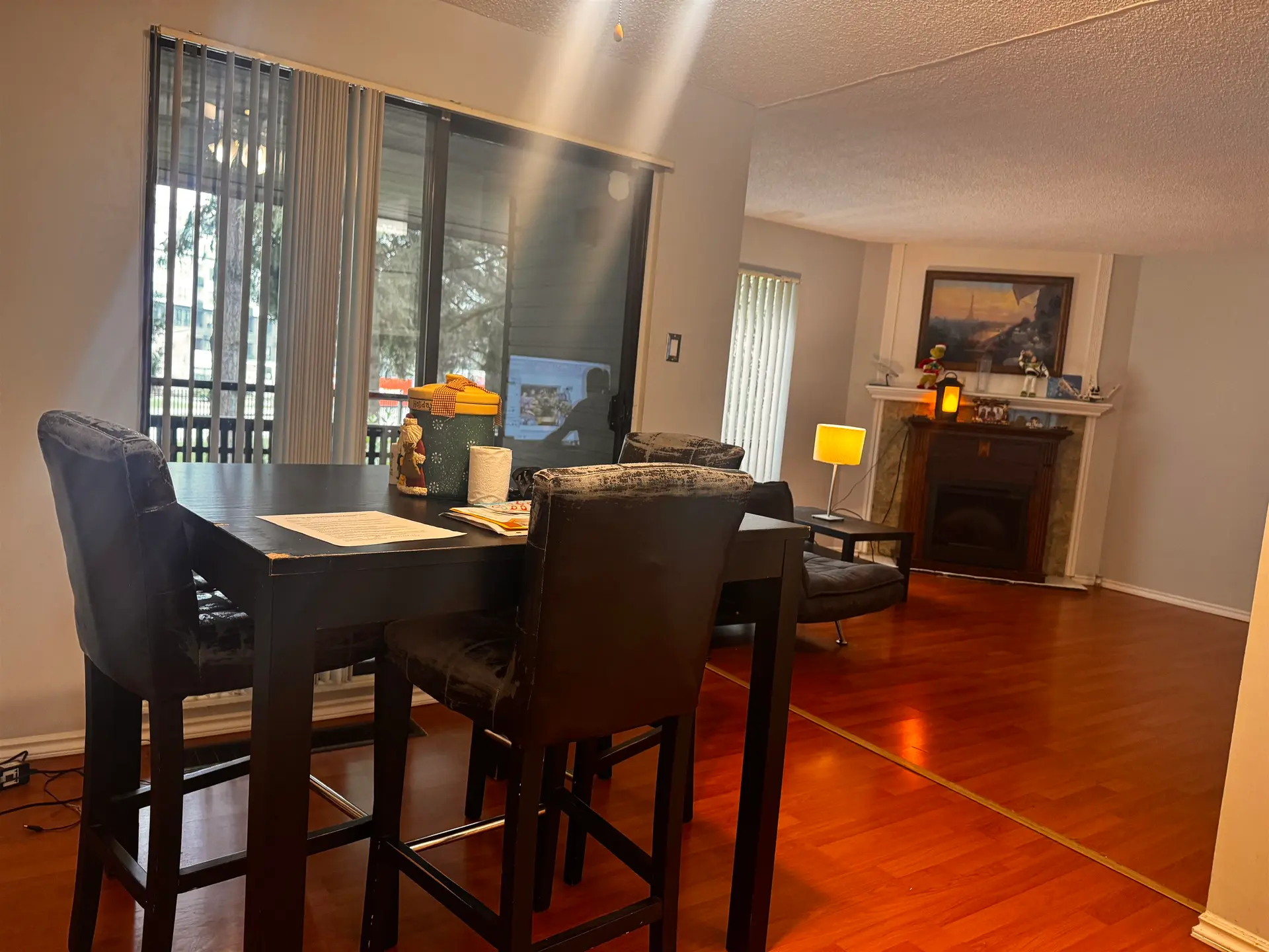 Property at 10527 HOLLY PARK LANE, Surrey, BC