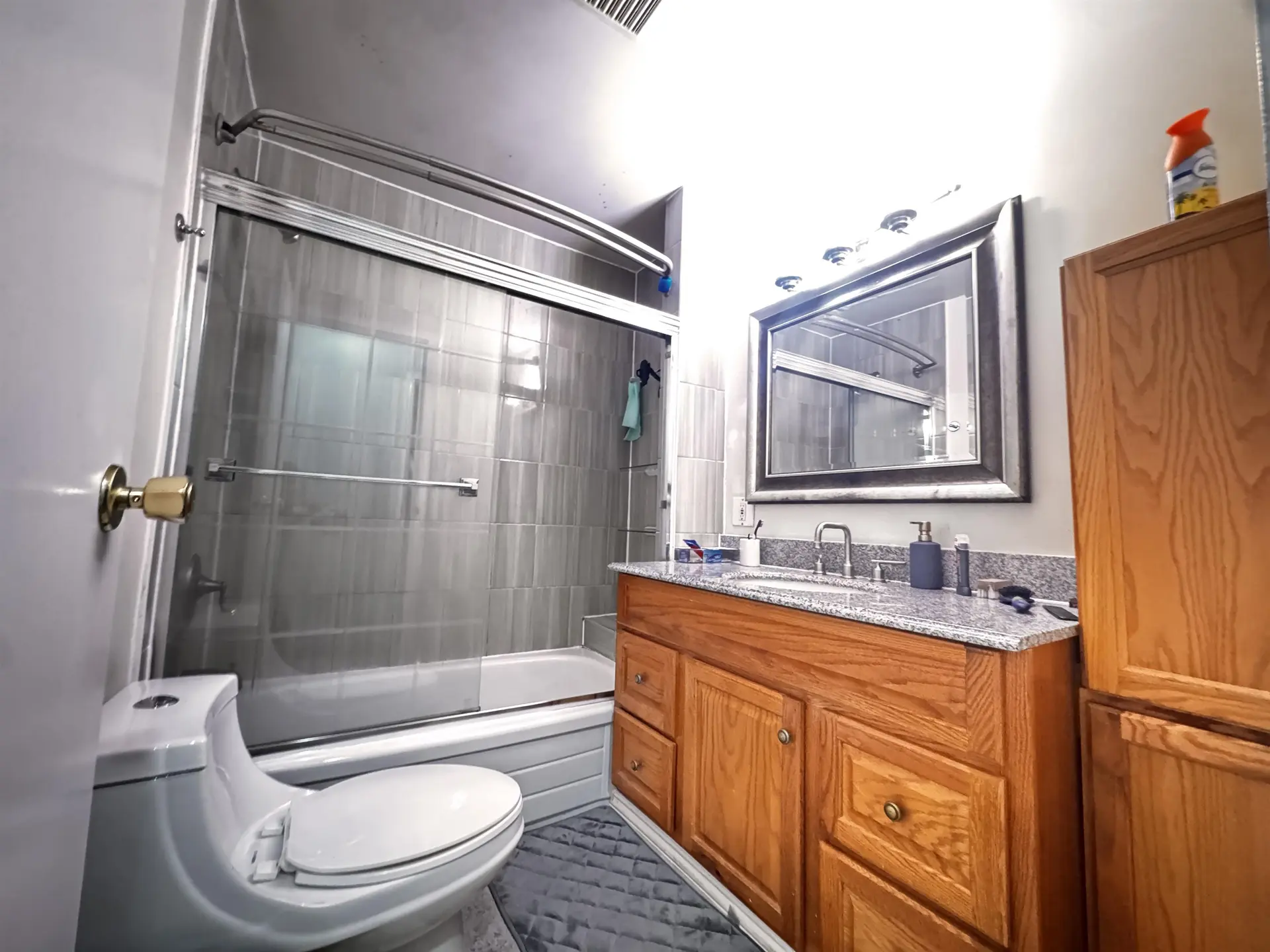 Property at 10527 HOLLY PARK LANE, Surrey, BC