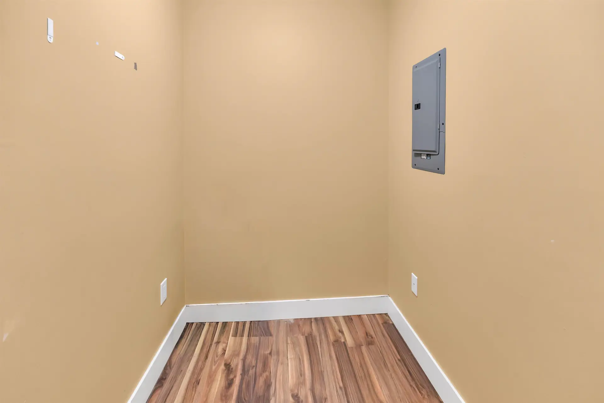 Property at #209 2515 PARK DRIVE, Abbotsford, BC