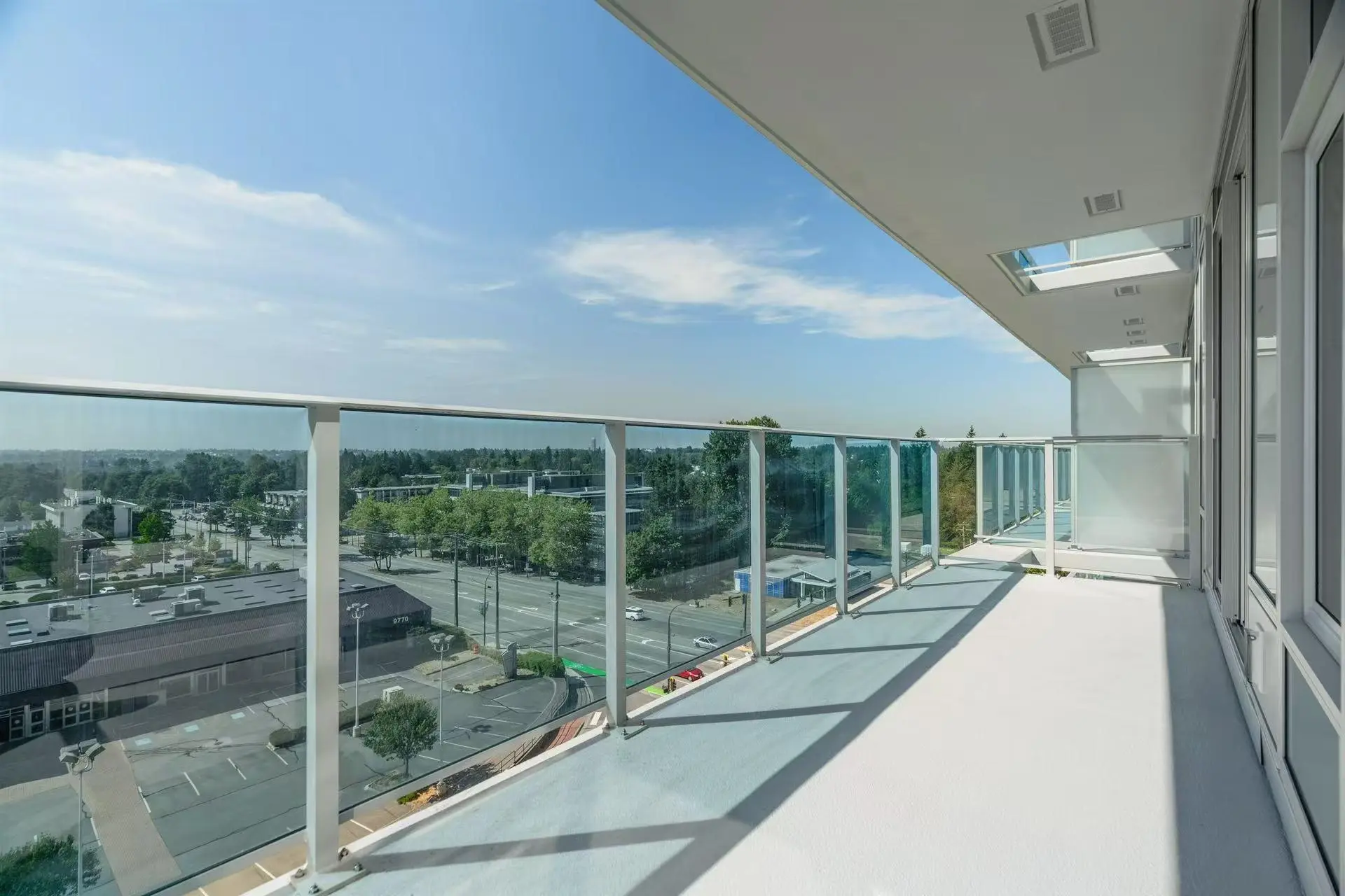 Property at #811 13615 FRASER HIGHWAY, Surrey, BC