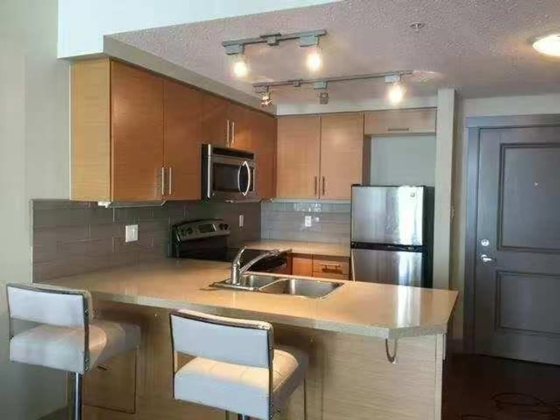 Property at #615 9009 CORNERSTONE MEWS, Burnaby, BC