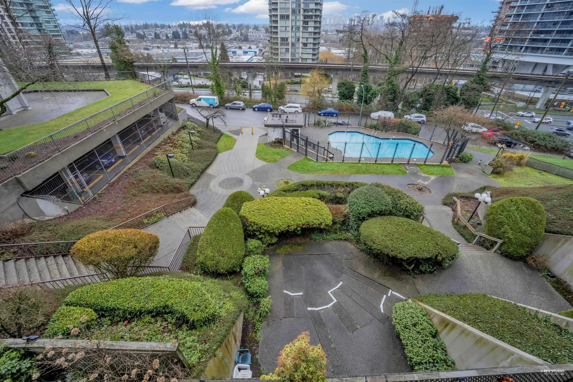 Property at #304 4941 LOUGHEED HIGHWAY, Burnaby, BC