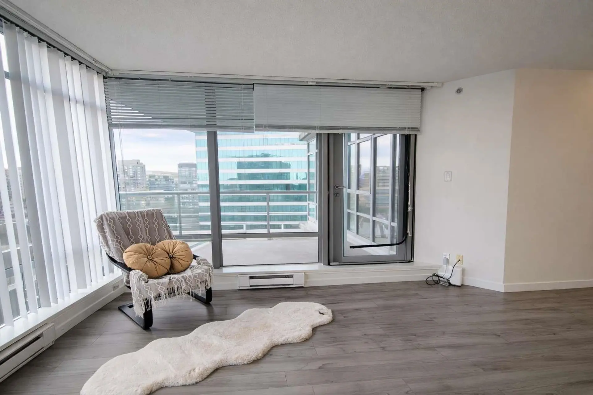 Property at #1207 7888 SABA ROAD, Richmond, BC