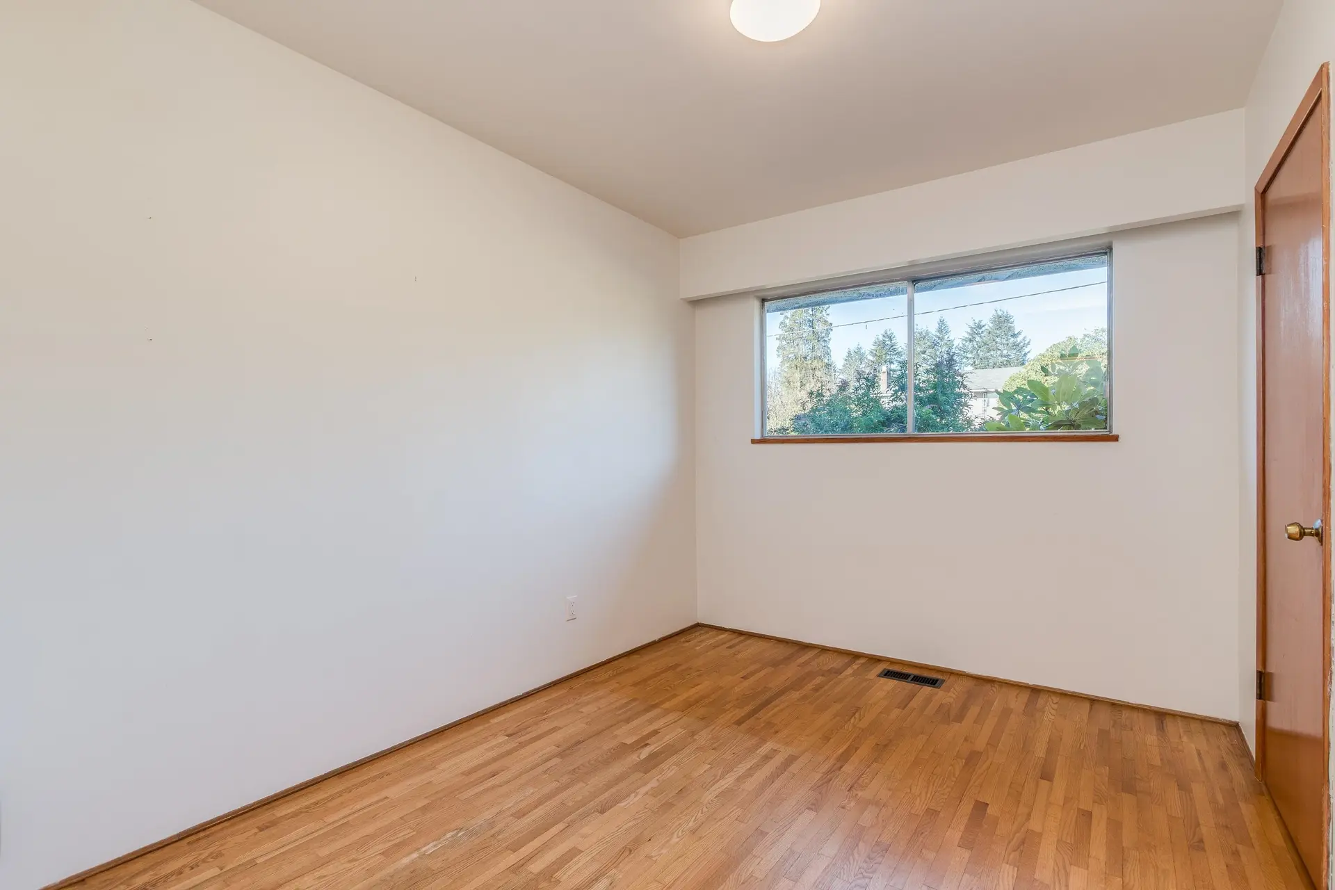 Property at 7046 HILLVIEW STREET, Burnaby, BC