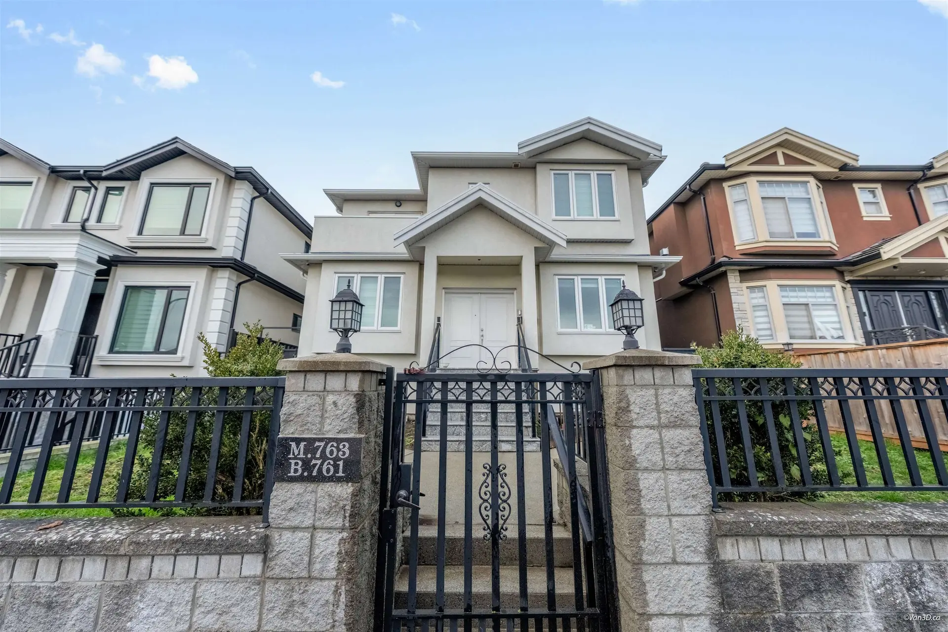 Property at 763 E 57th Avenue, Vancouver, BC