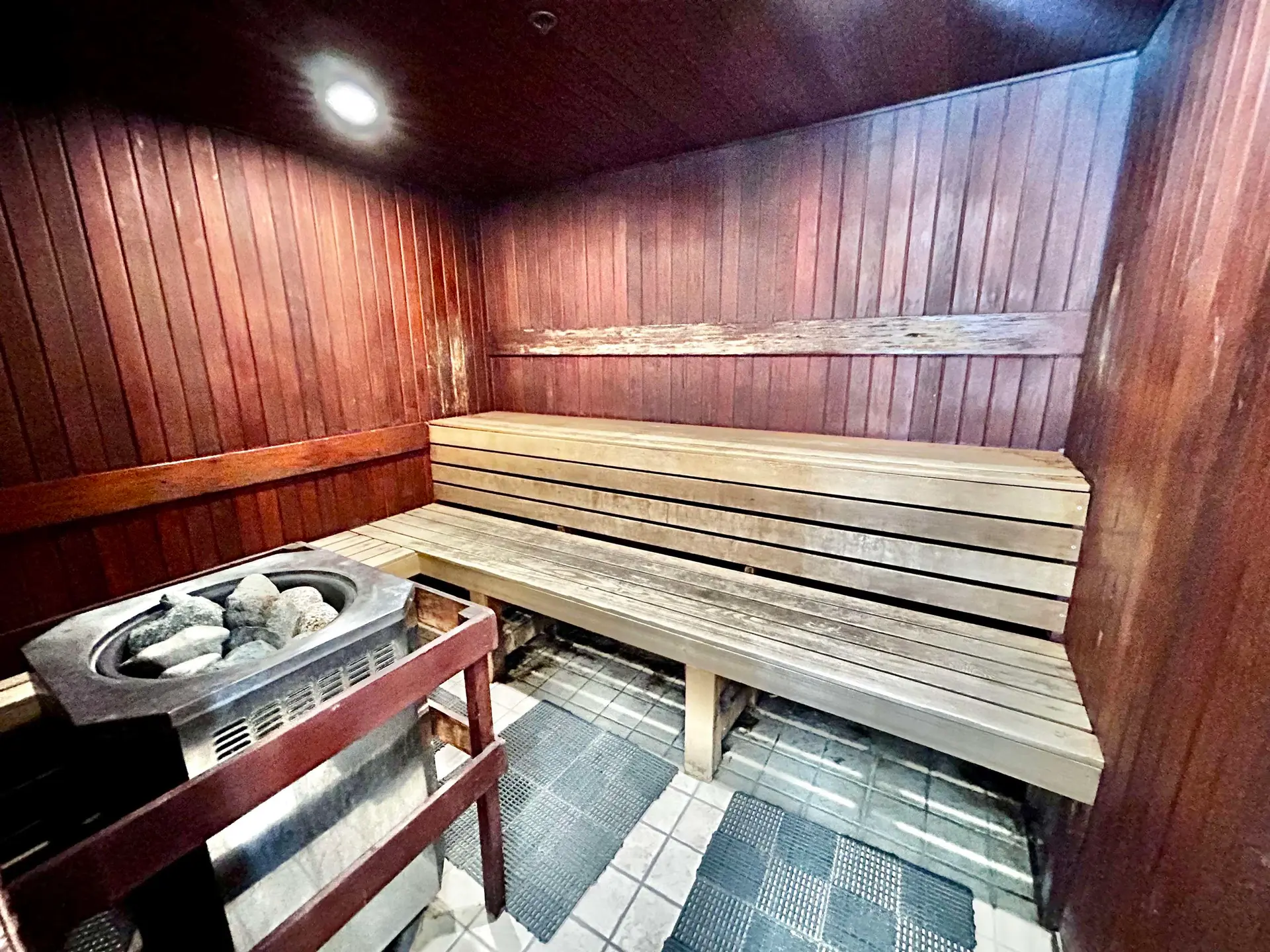 Property at #WEEK 9 902-4293 MOUNTAIN SQUARE, Whistler, BC