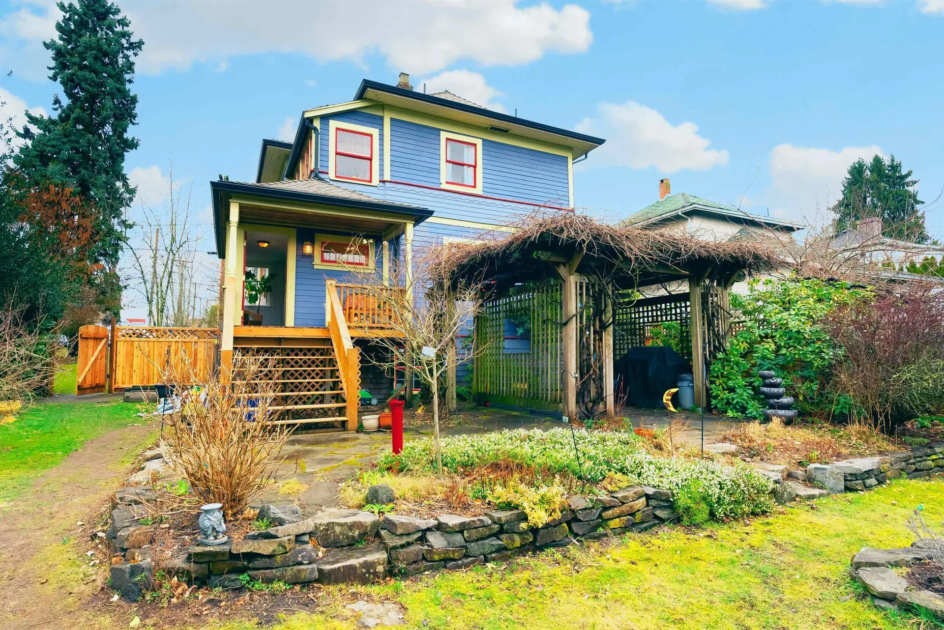 Property at 510 THIRD AVENUE, New Westminster, BC