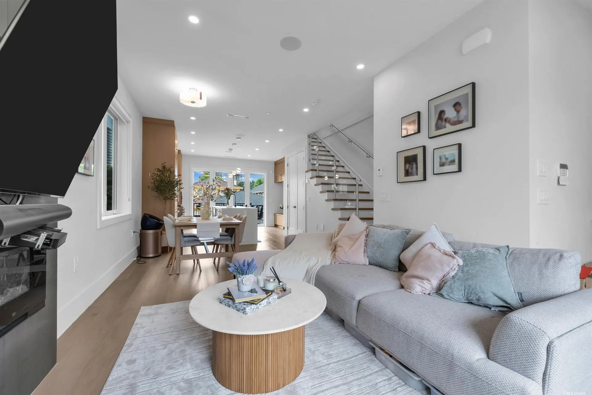 Property at #1 560 W 63RD AVENUE, Vancouver, BC