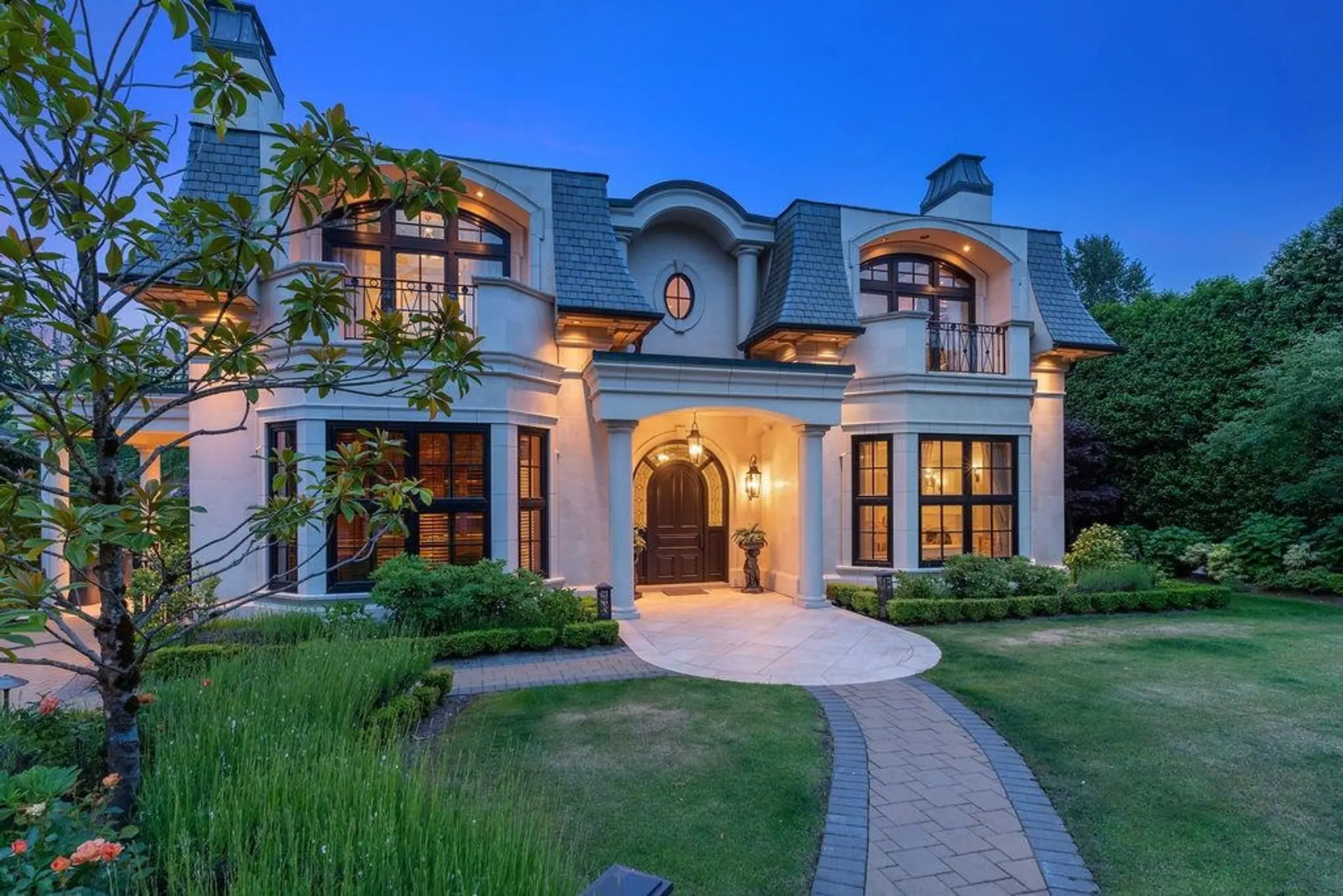 1762 Acadia Road - Image 3