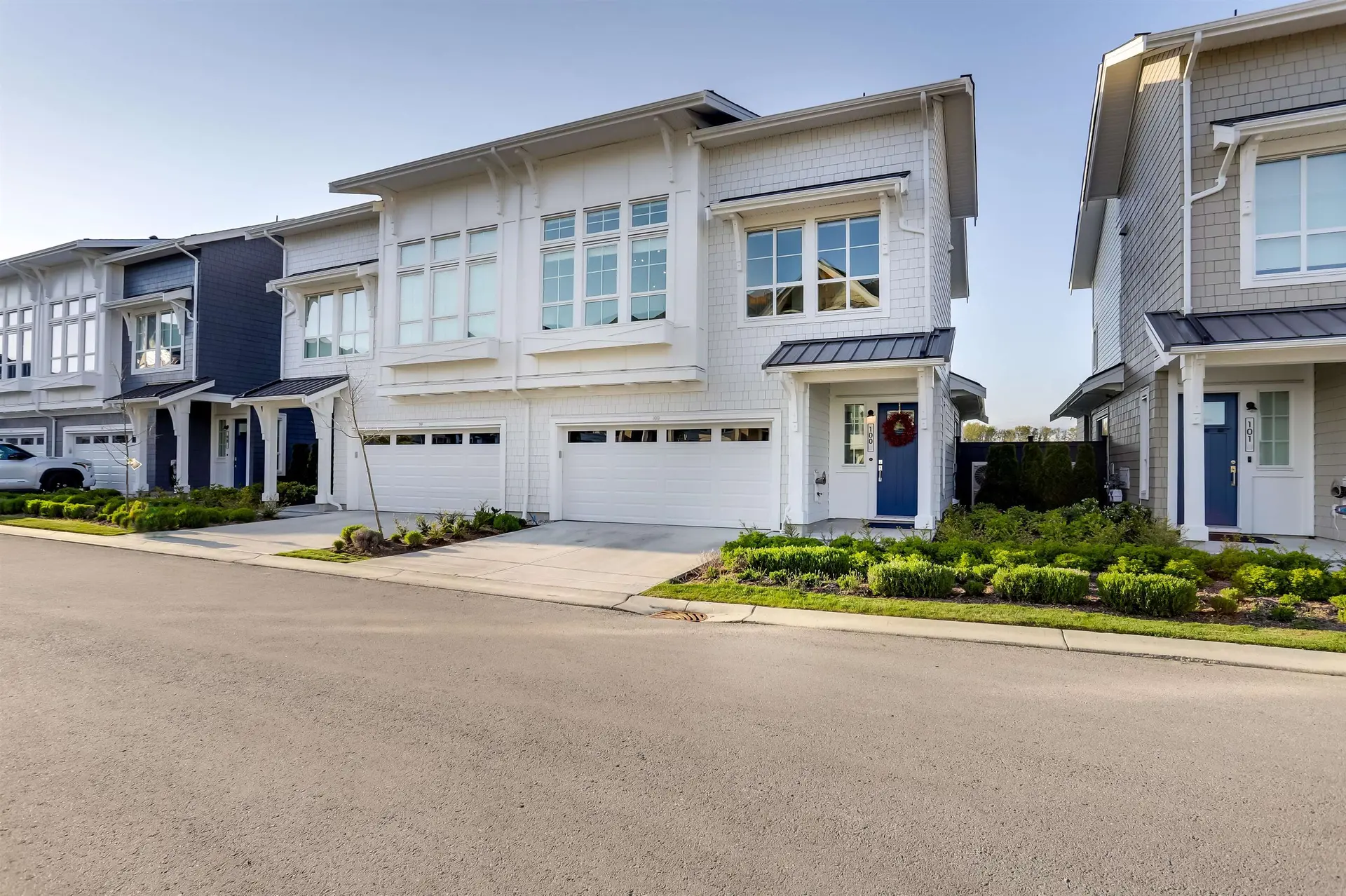 Property at #100 5311 Admiral Way, Ladner, BC