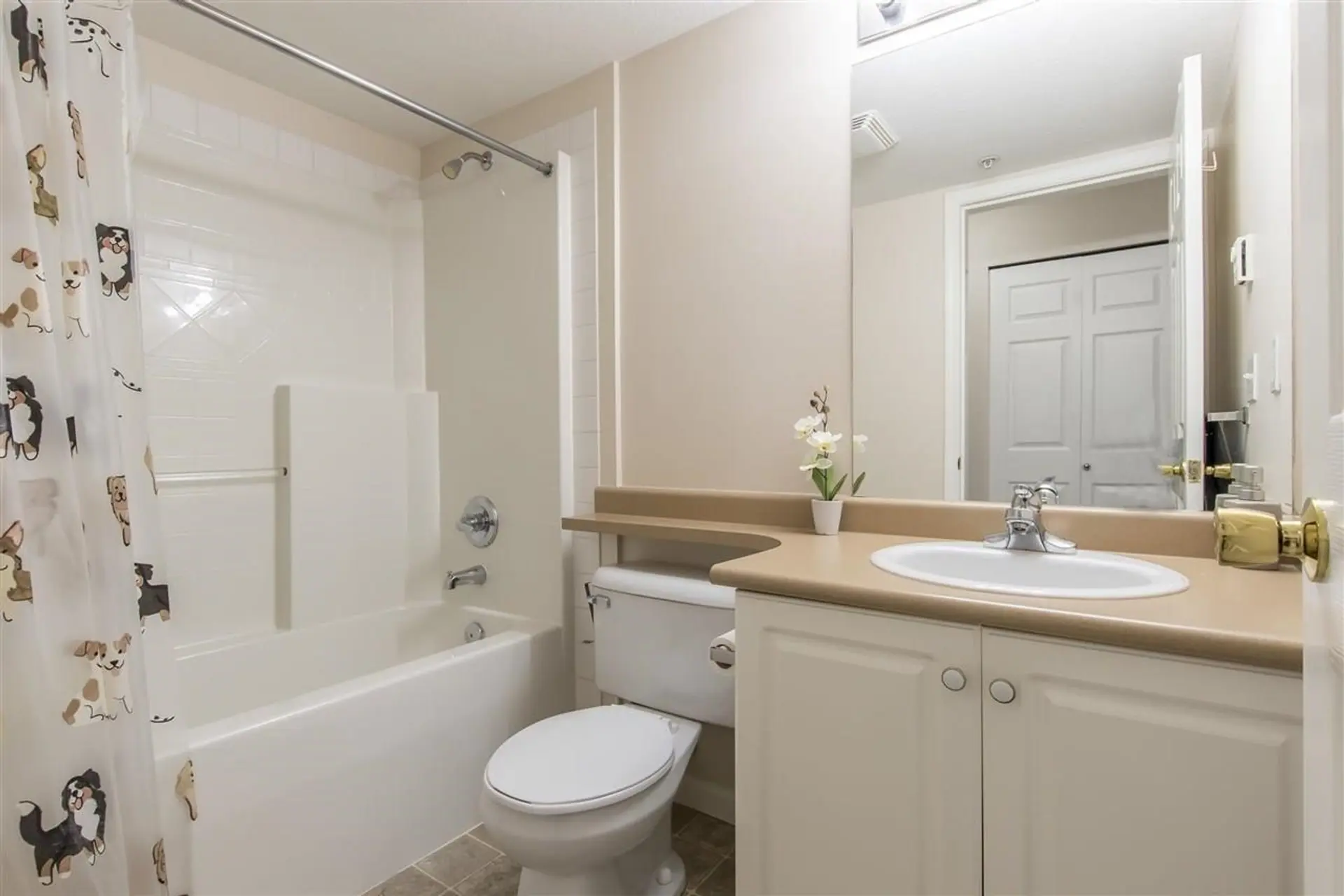 Property at #308 13780 76 AVENUE, Surrey, BC