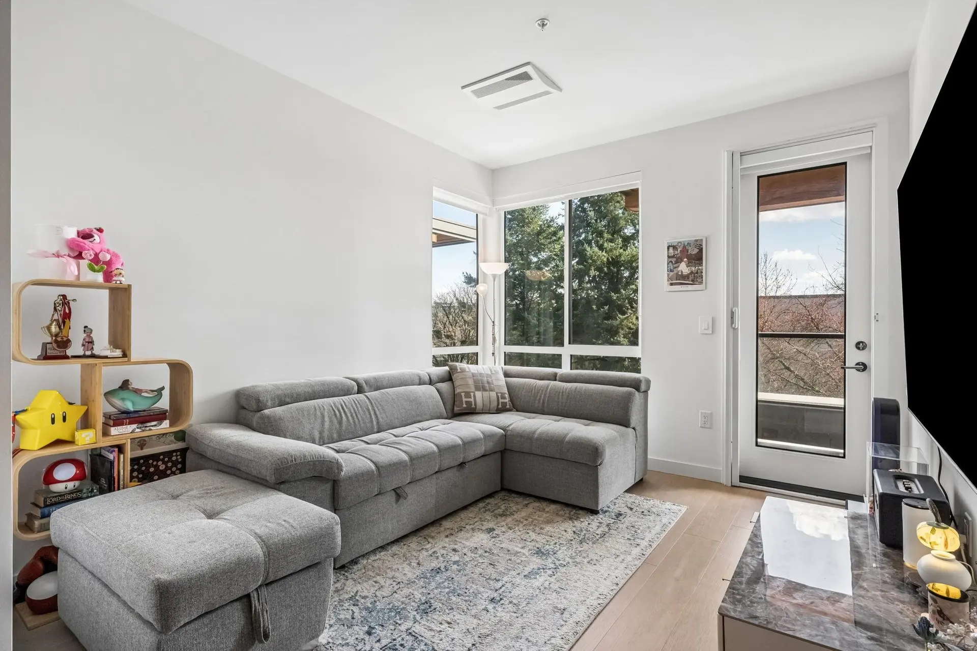 #413 7588 16th Street - Image 9