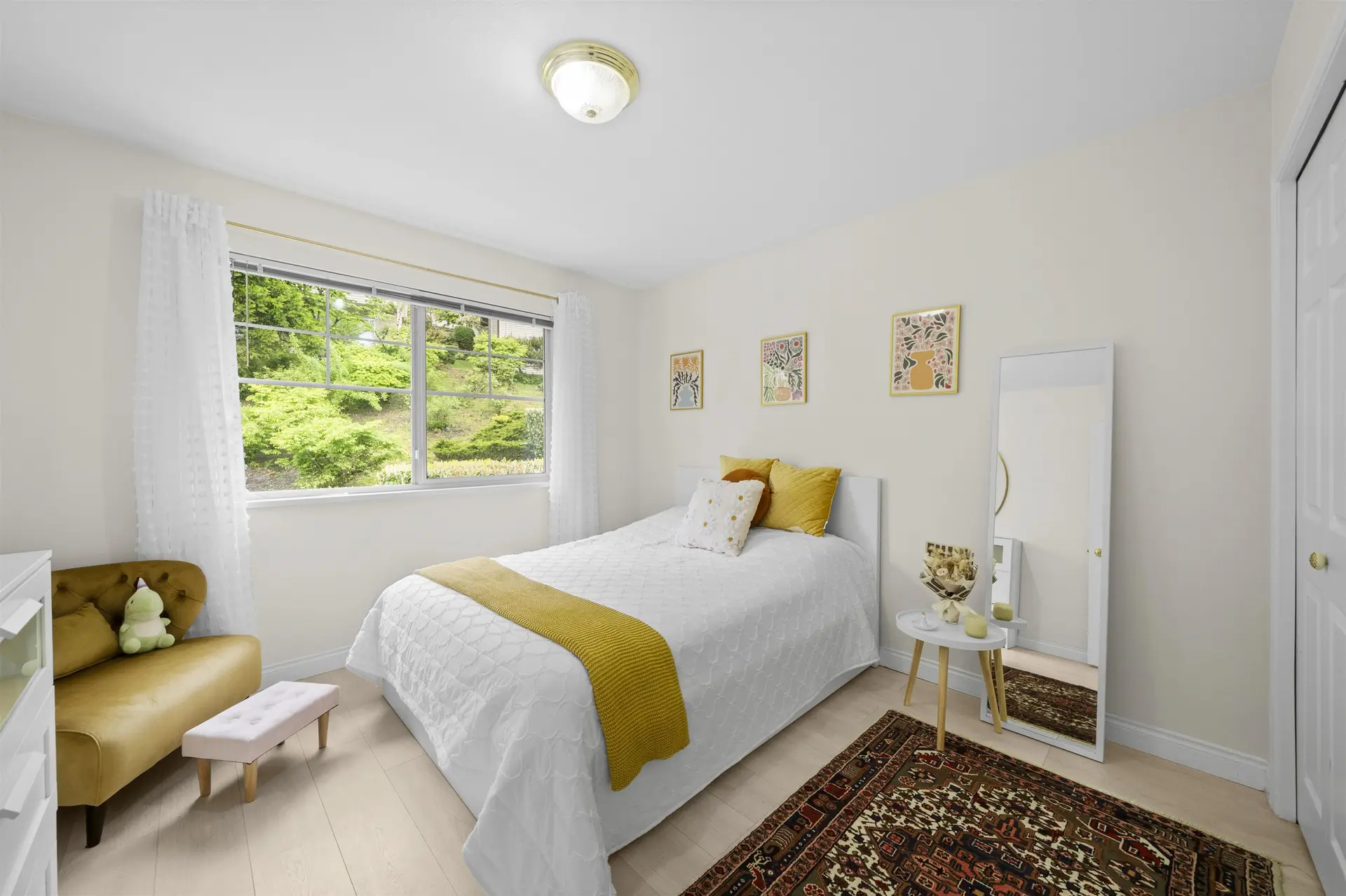 #124 2979 Panorama Drive - Image 9
