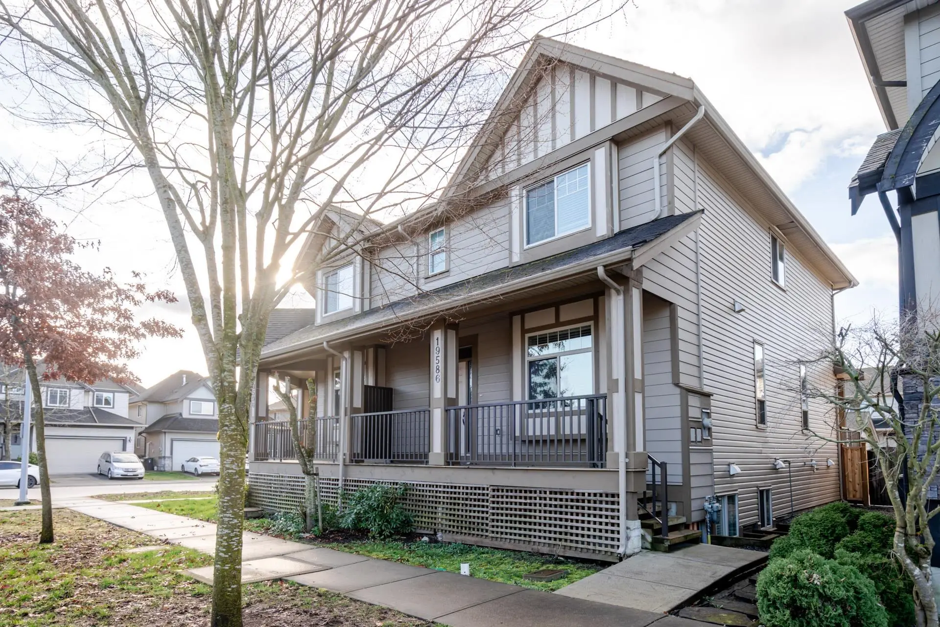 Property at 19586 72a Avenue, Surrey, BC