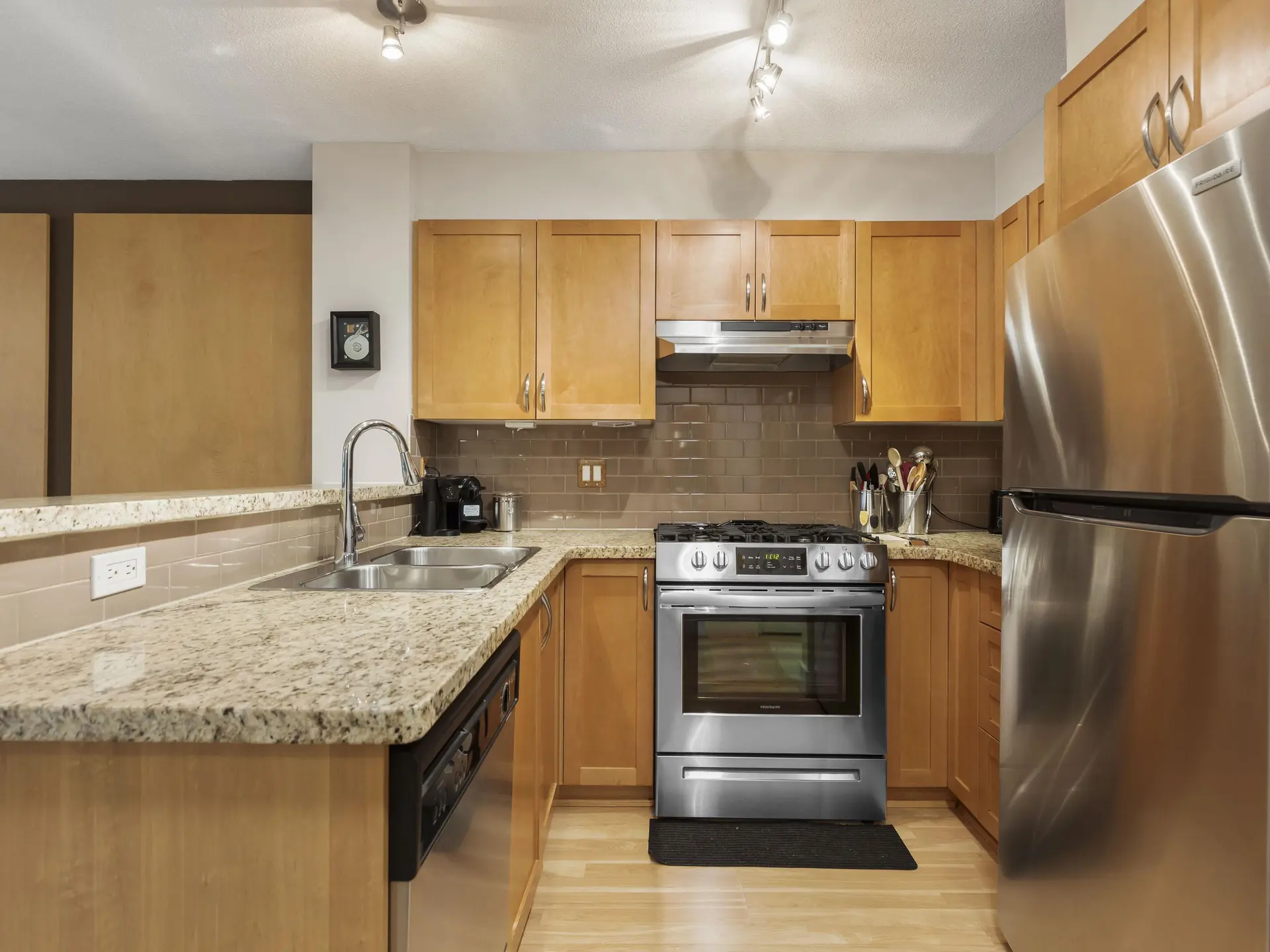 #108 2388 Western Parkway - Image 7
