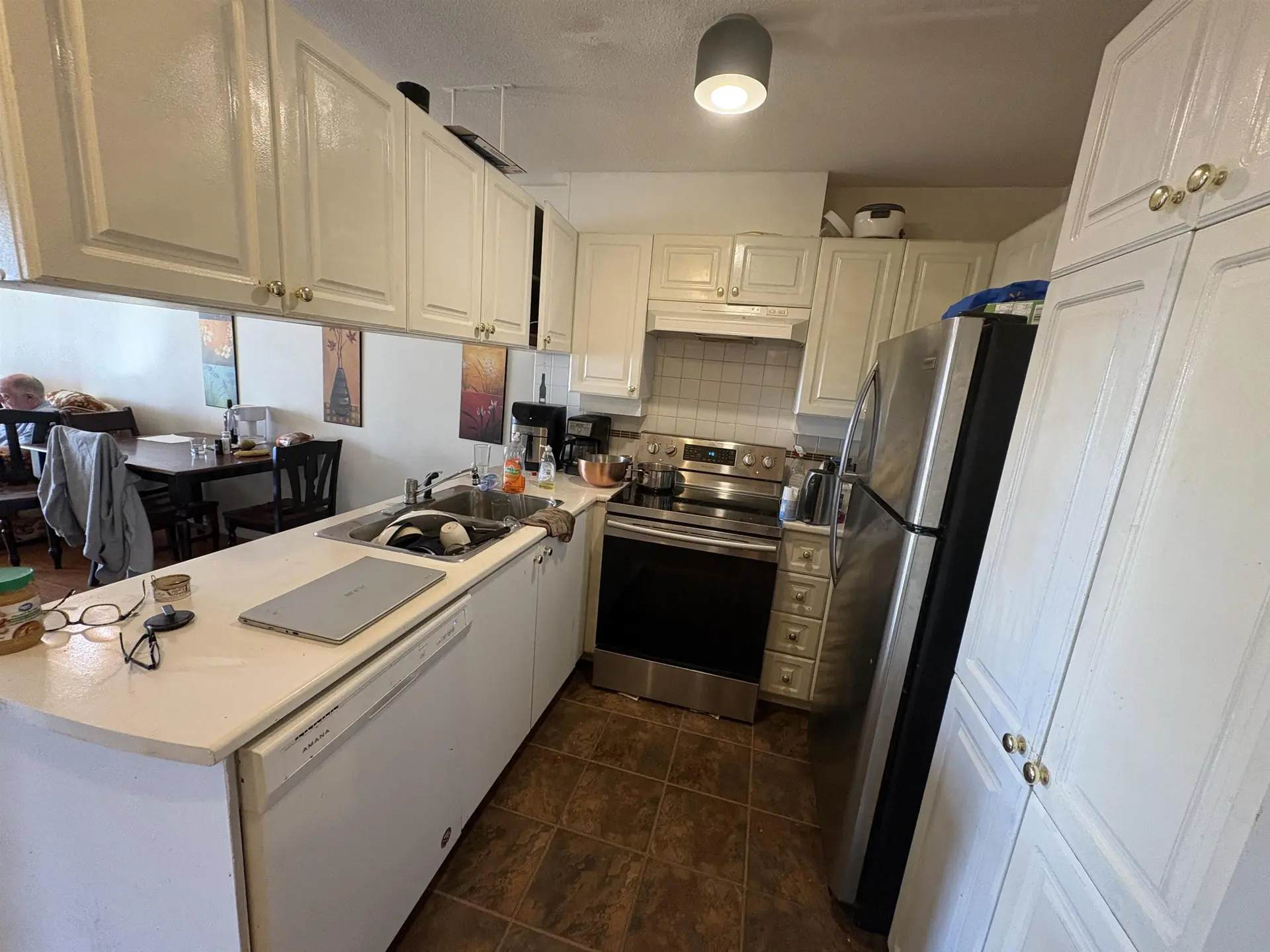 Property at #305 1035 AUCKLAND STREET, New Westminster, BC