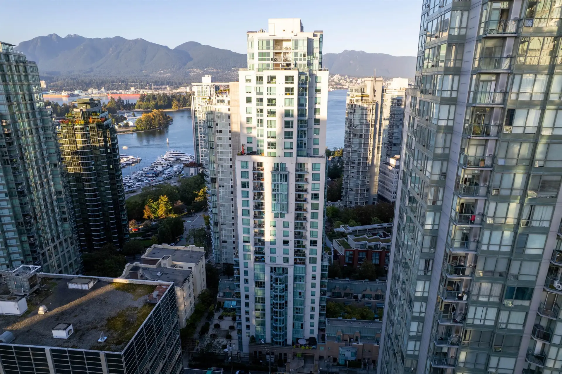 Property at #2904 1238 Melville Street, Vancouver, BC