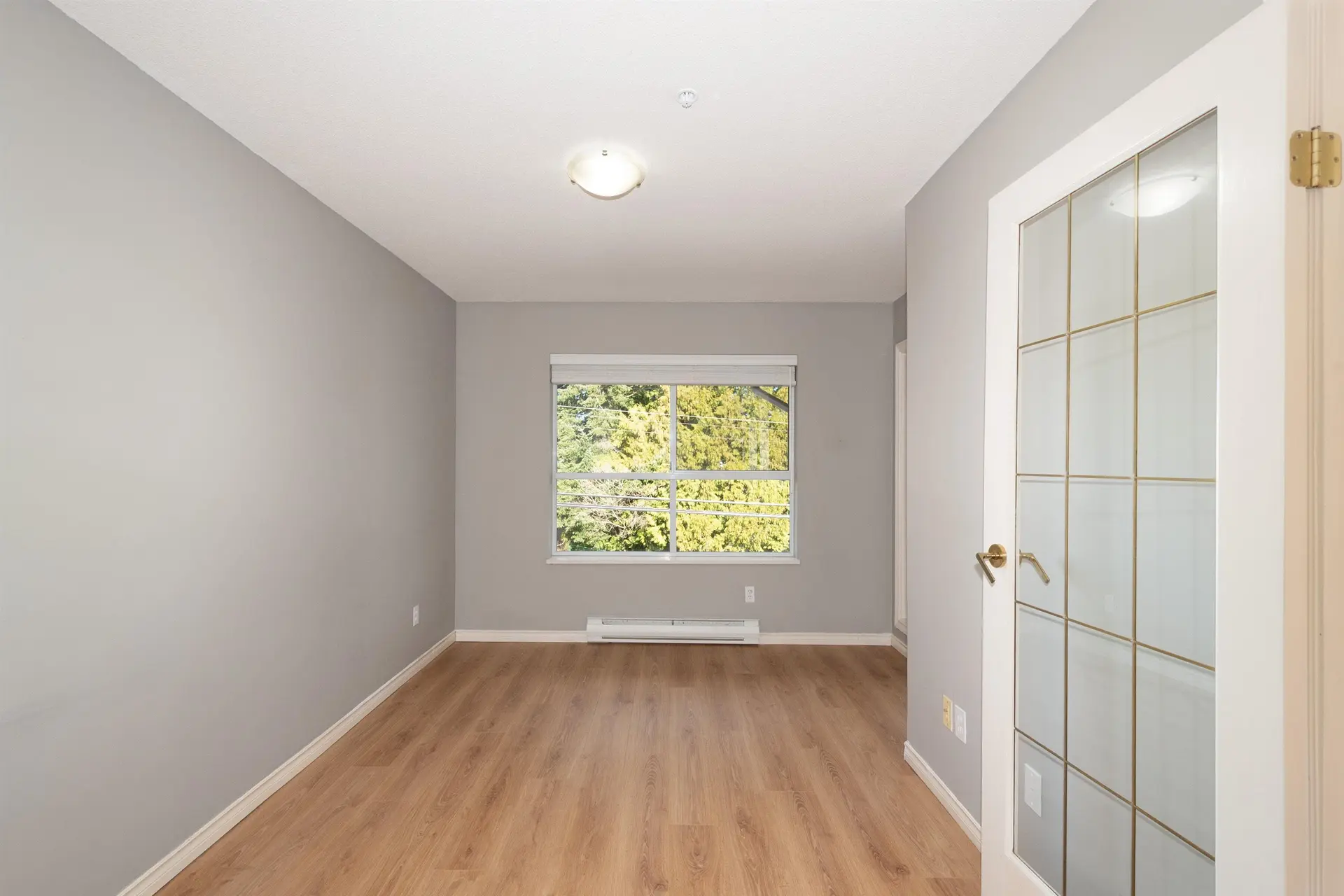 Property at #311 15272 20 AVENUE, Surrey, BC