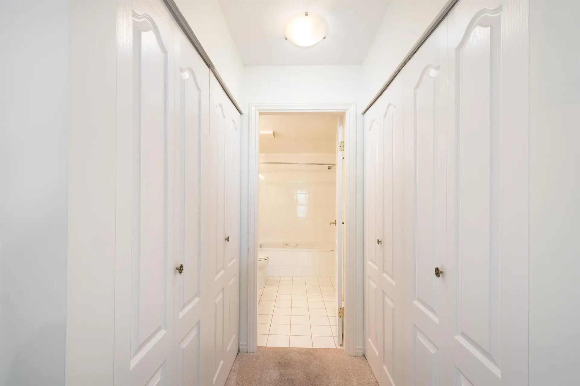 Property at #311 15272 20 AVENUE, Surrey, BC