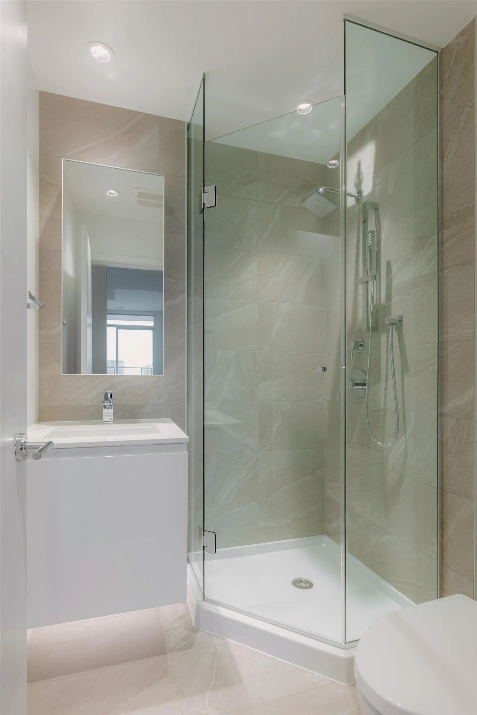 Property at #1016 6500 MINORU BOULEVARD, Richmond, BC