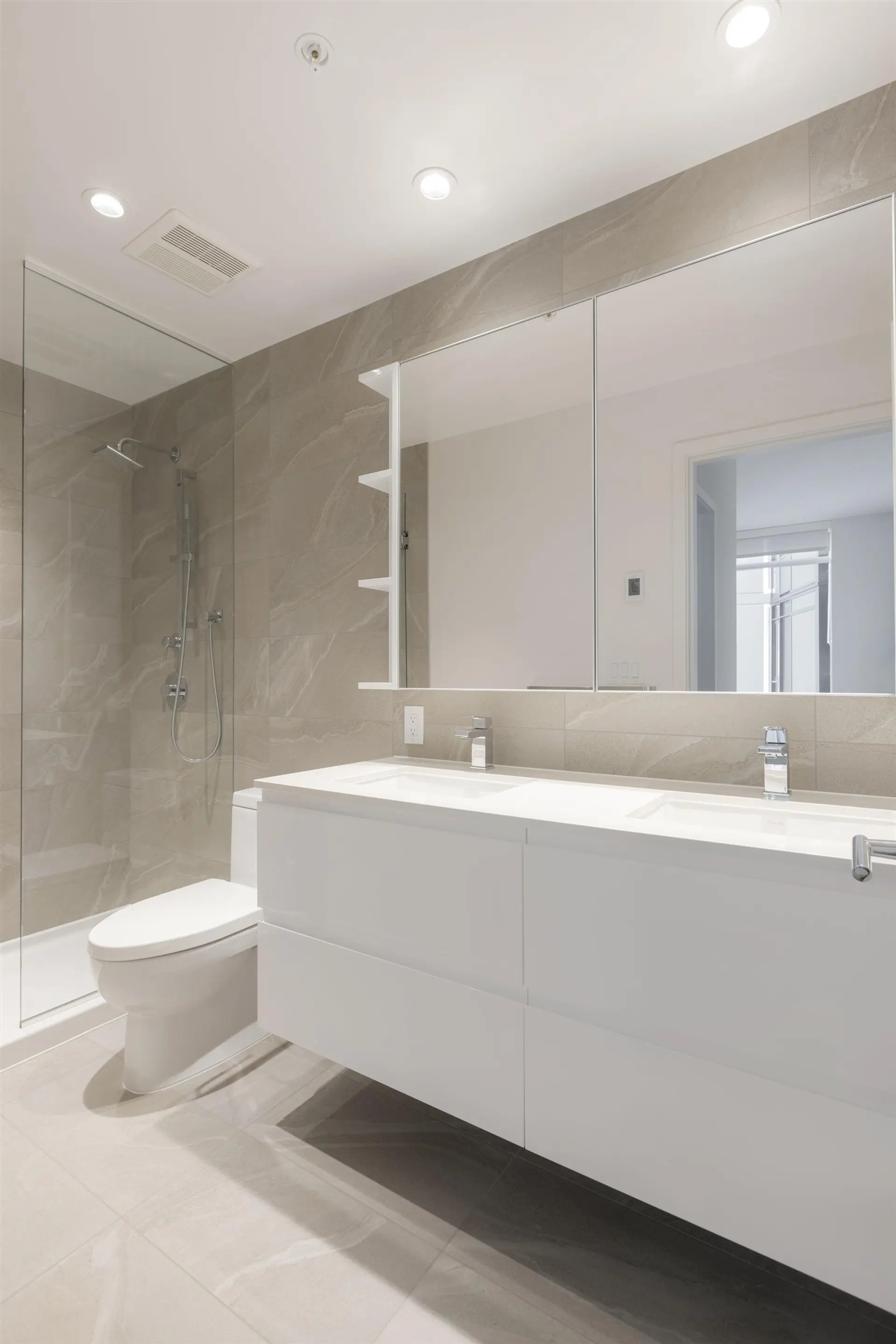 Property at #641 6500 MINORU BOULEVARD, Richmond, BC