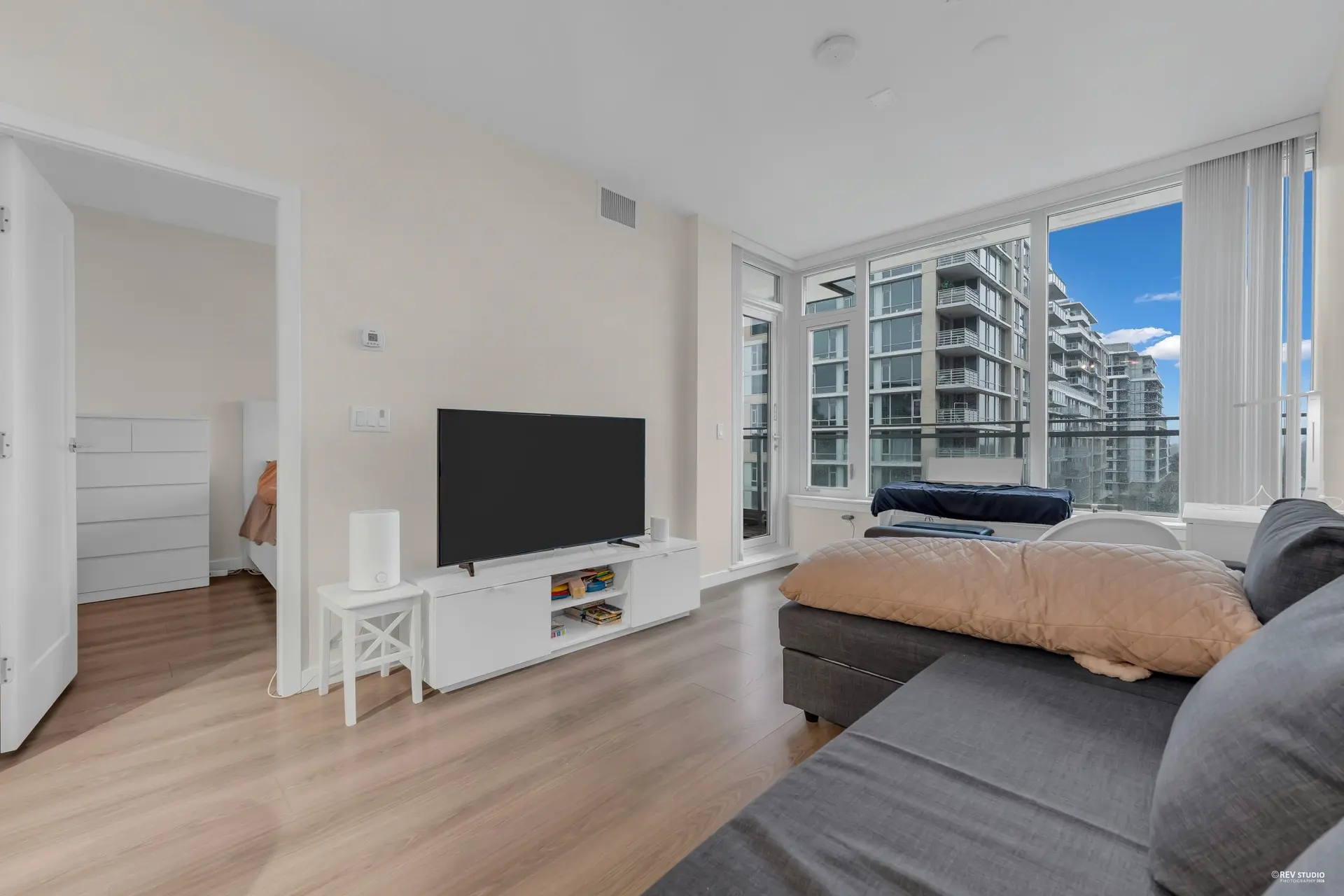 Property at #808 3333 Sexsmith Road, Richmond, BC