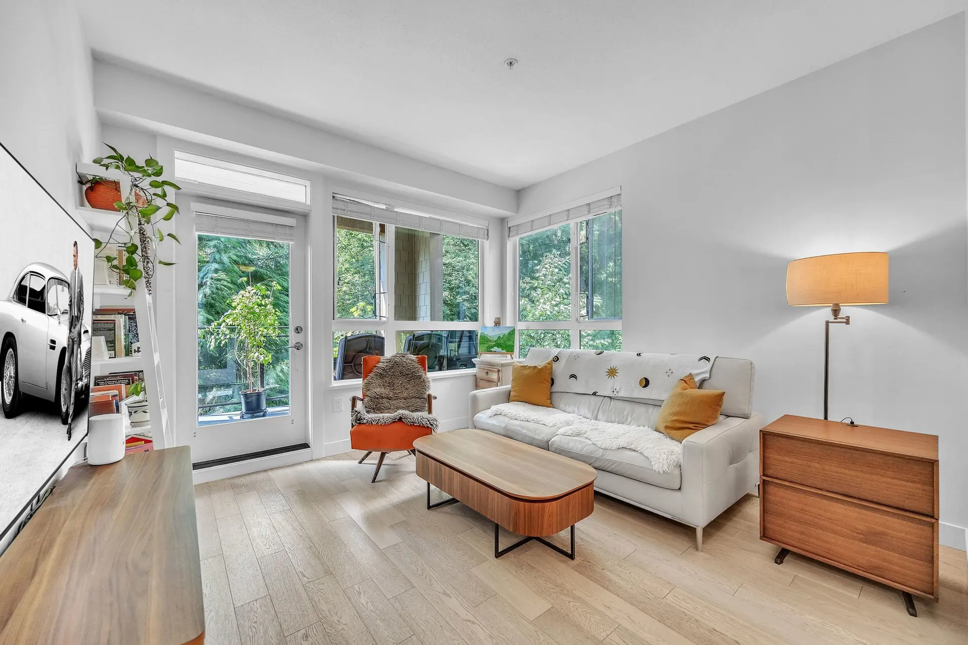#306 3399 Noel Drive - Image 6