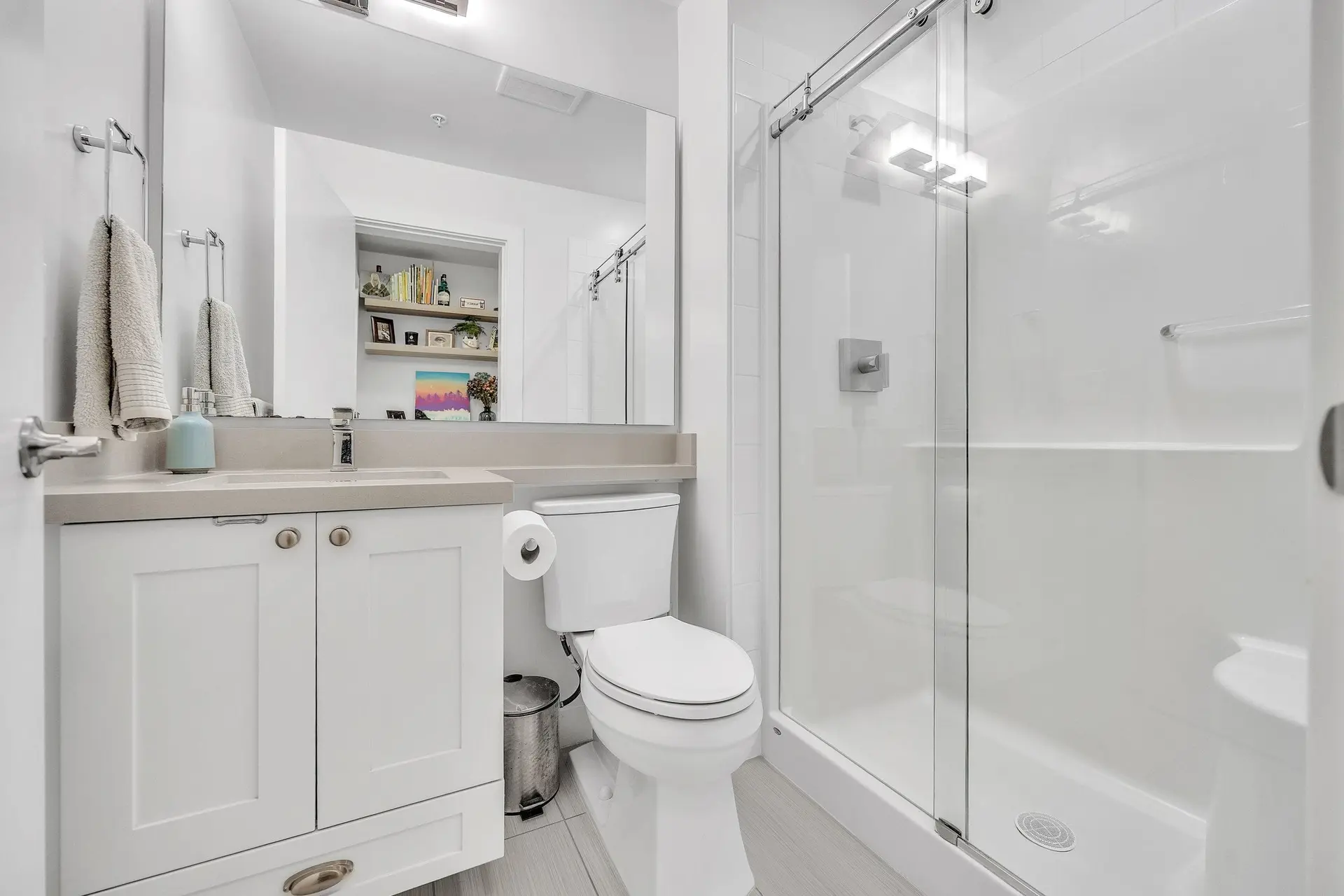 #306 3399 Noel Drive - Image 14