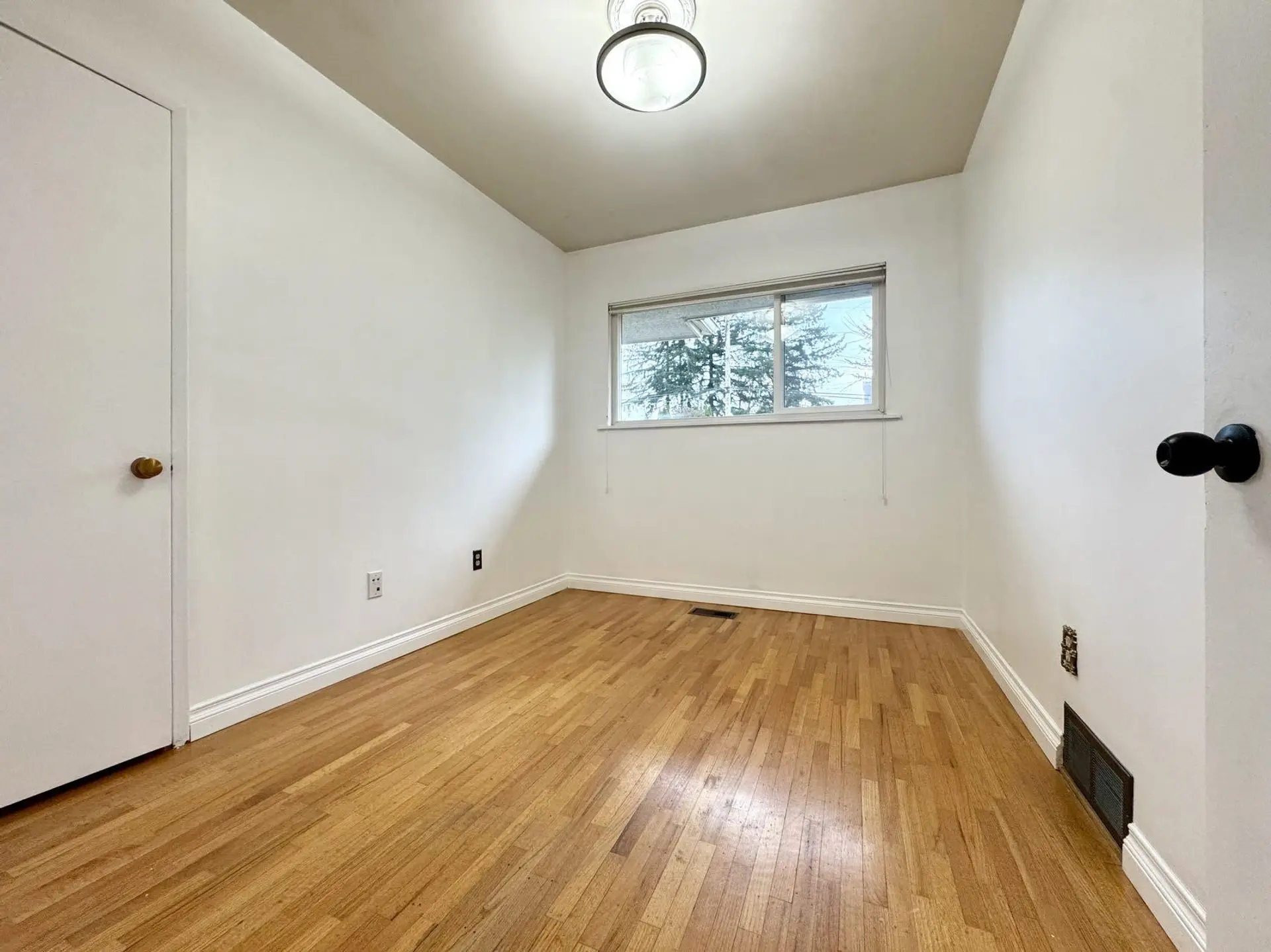 Property at 9525 SULLIVAN STREET, Burnaby, BC