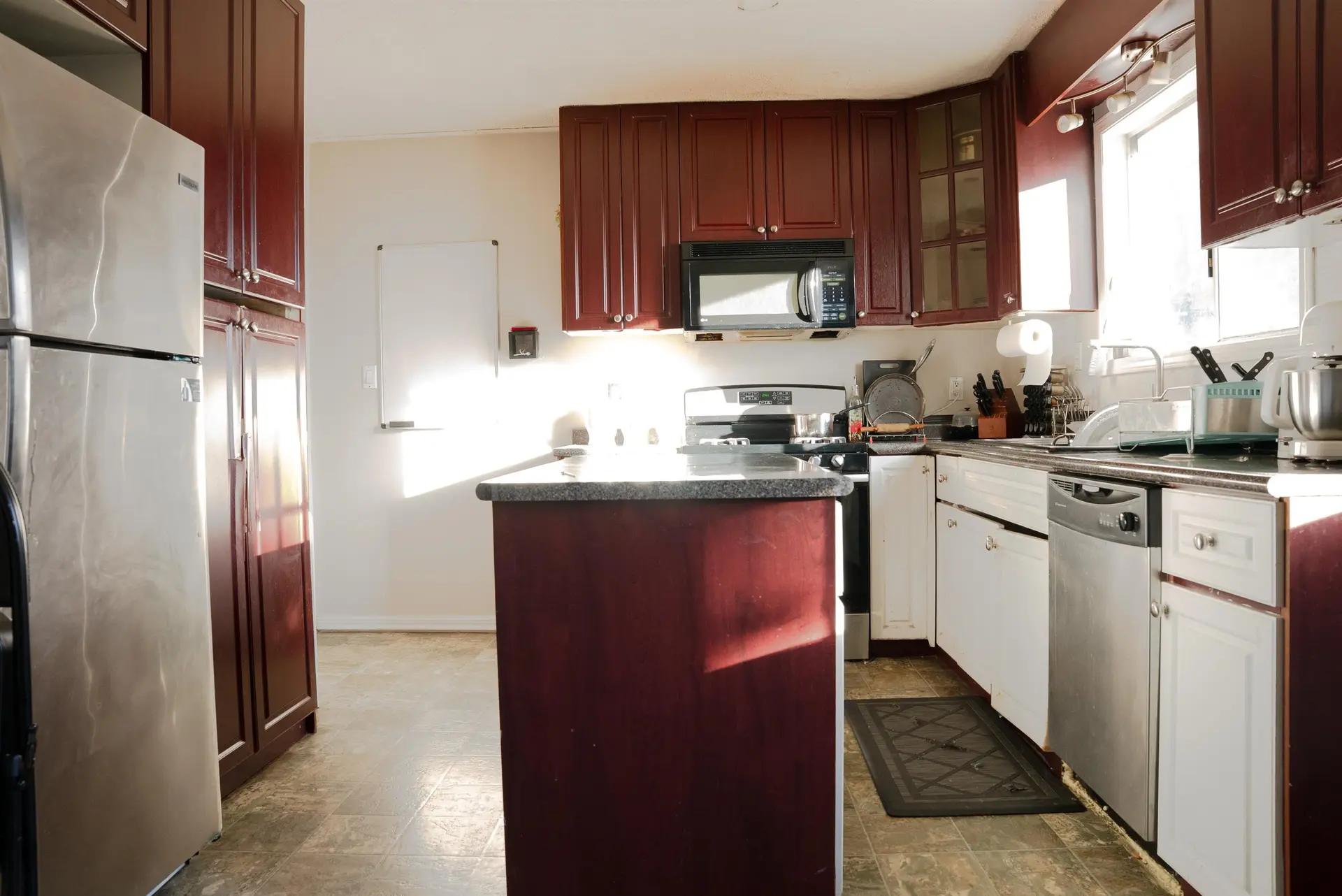 Property at 32656 PANDORA AVENUE, Abbotsford, BC