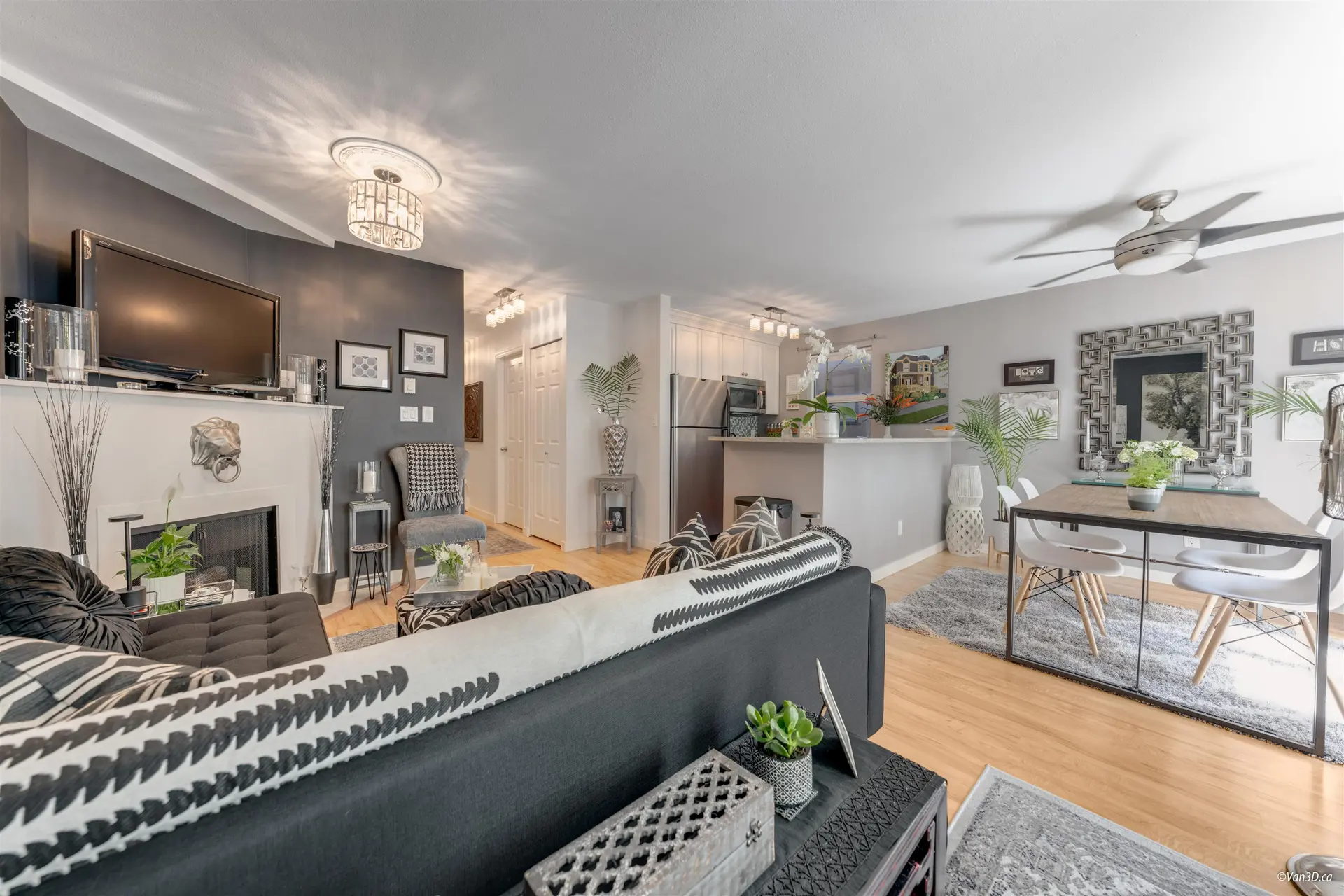 Property at #201 985 10TH AVENUE, Vancouver, BC