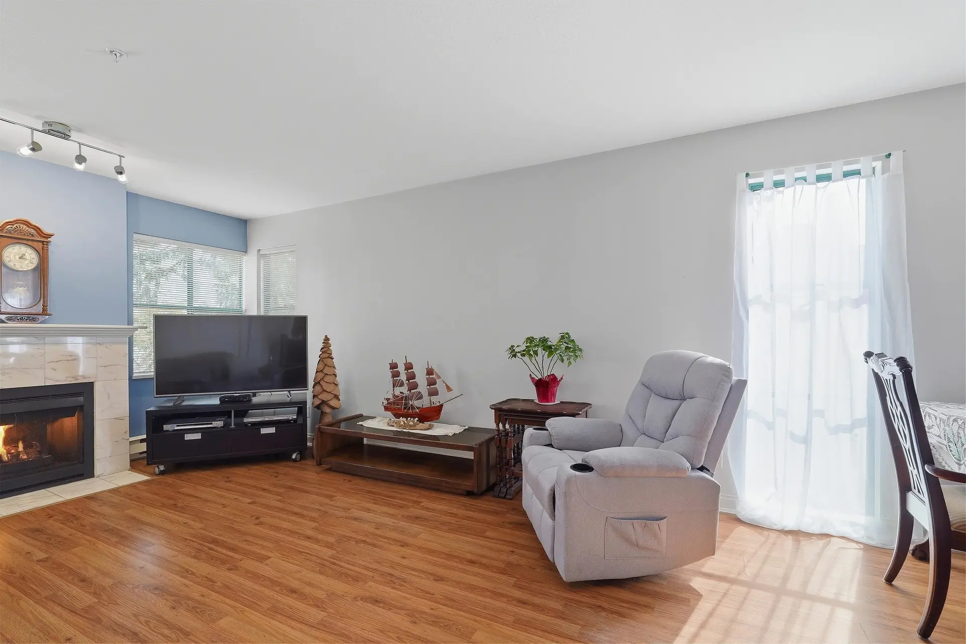 Property at #203 5550 14B AVENUE, Delta, BC