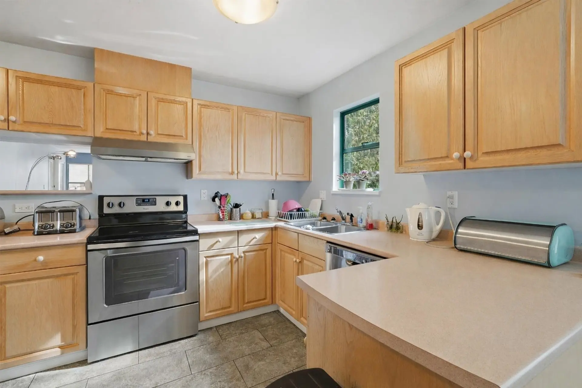 Property at #203 5550 14B AVENUE, Delta, BC