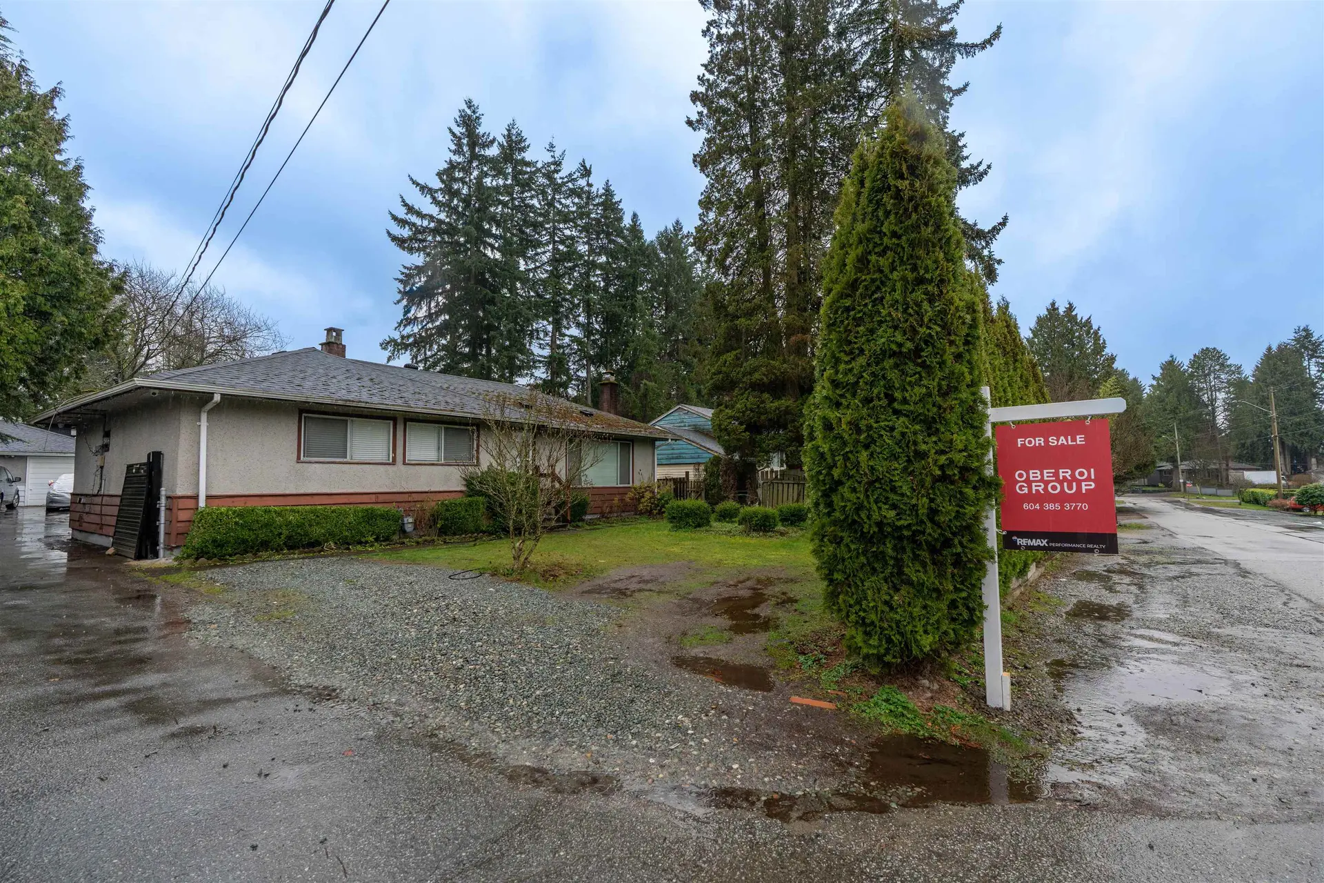 10246 125a Street - Image 4