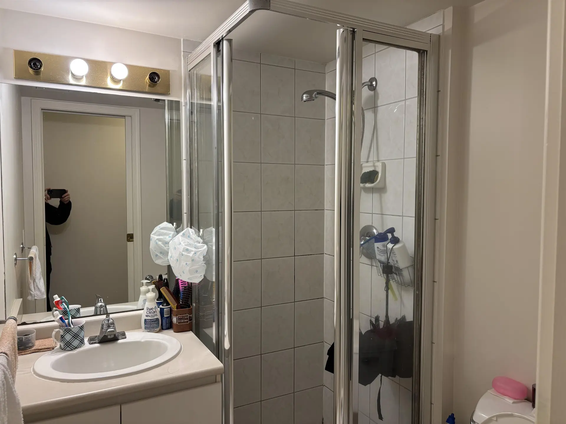 Property at #1007 9633 MANCHESTER DRIVE, Burnaby, BC