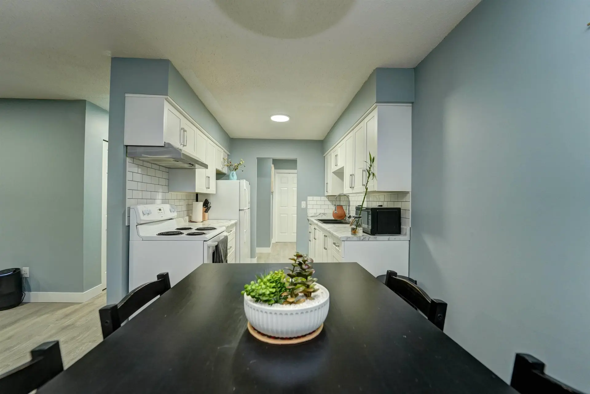 Property at #202 33450 GEORGE FERGUSON WAY, Abbotsford, BC