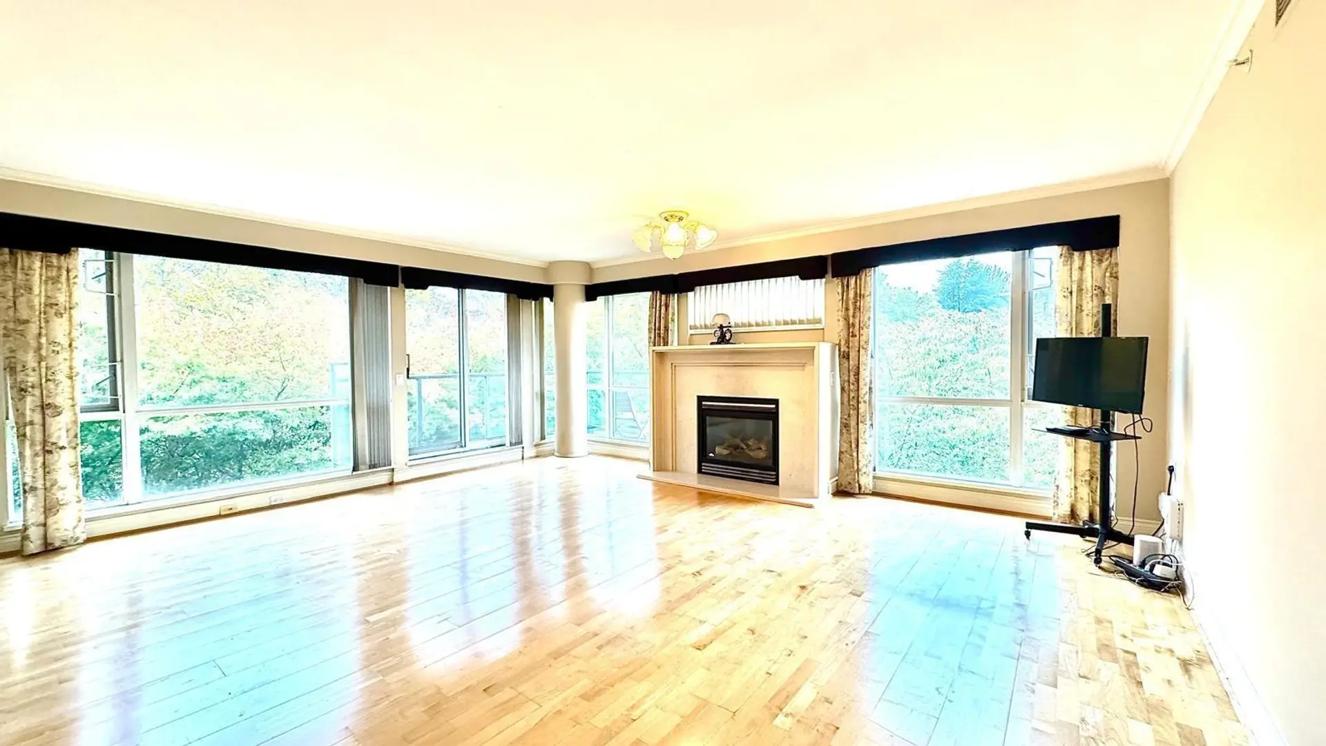 Property at #412 618 W 45th Avenue, Vancouver, BC