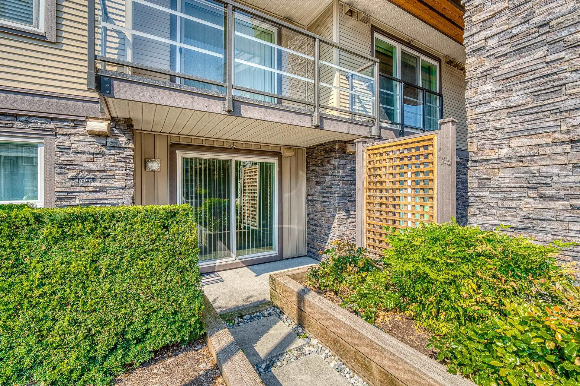 Property at #121 30515 CARDINAL AVENUE, Abbotsford, BC