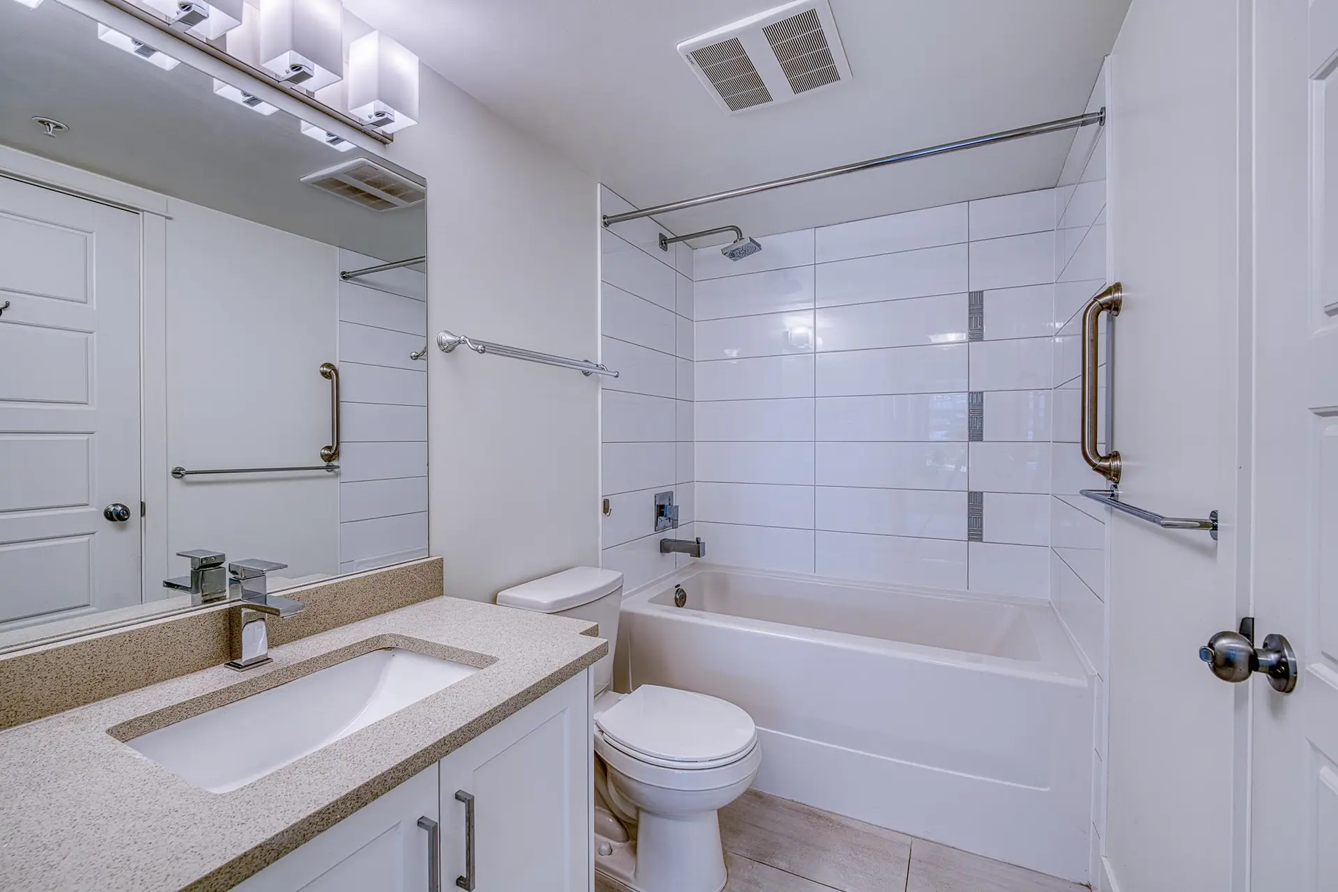 Property at #121 30515 CARDINAL AVENUE, Abbotsford, BC