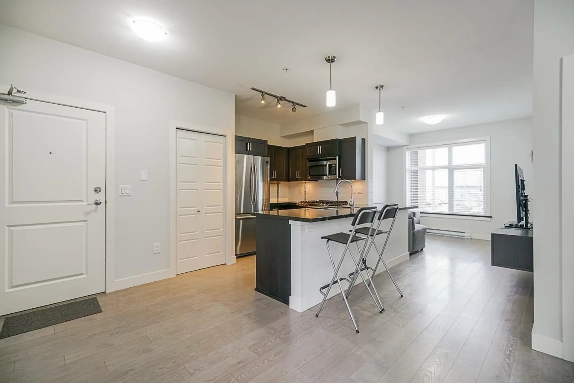 Property at #211 20058 FRASER HIGHWAY, Langley, BC