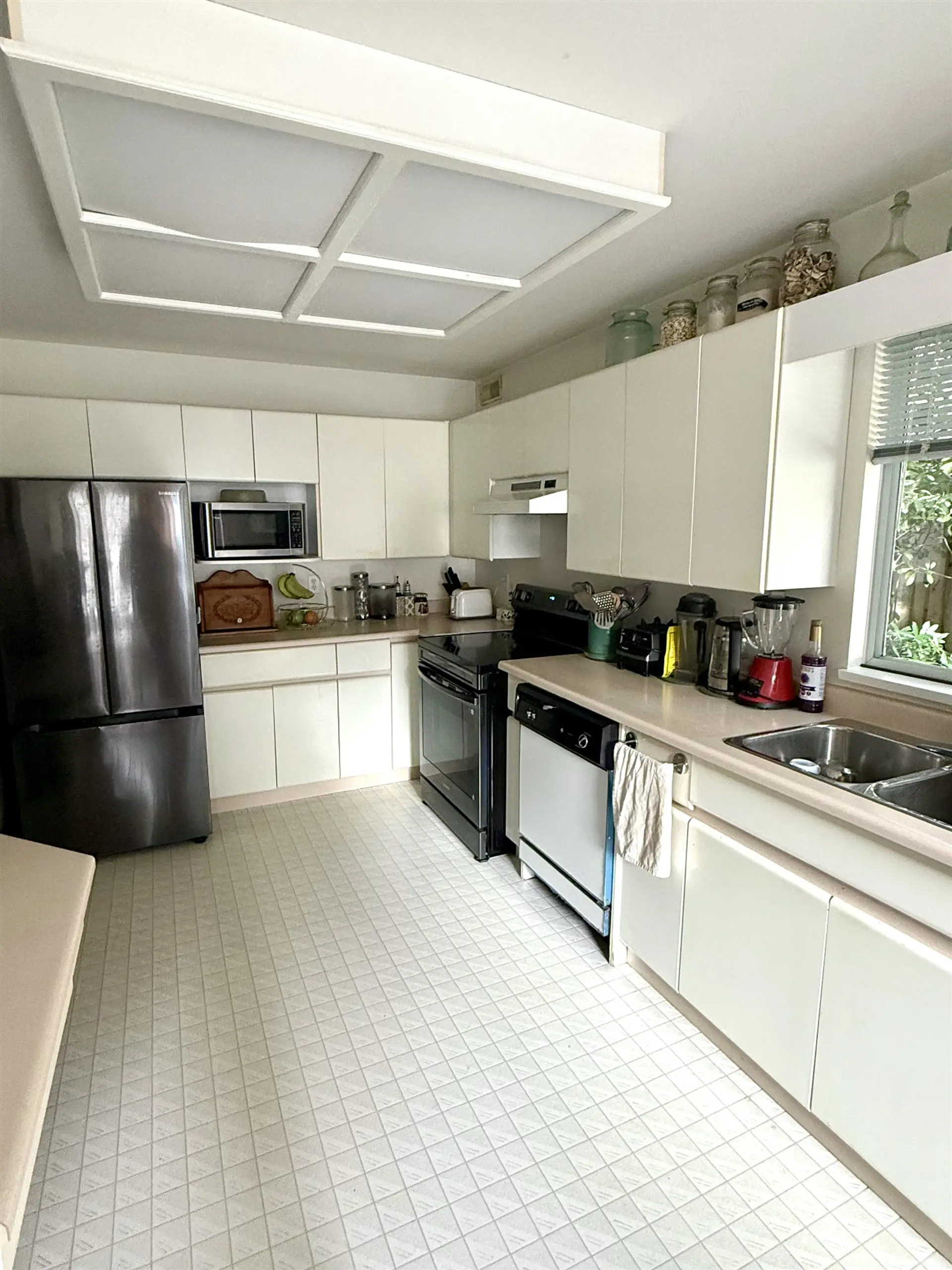 Property at #107 16031 82 AVENUE, Surrey, BC