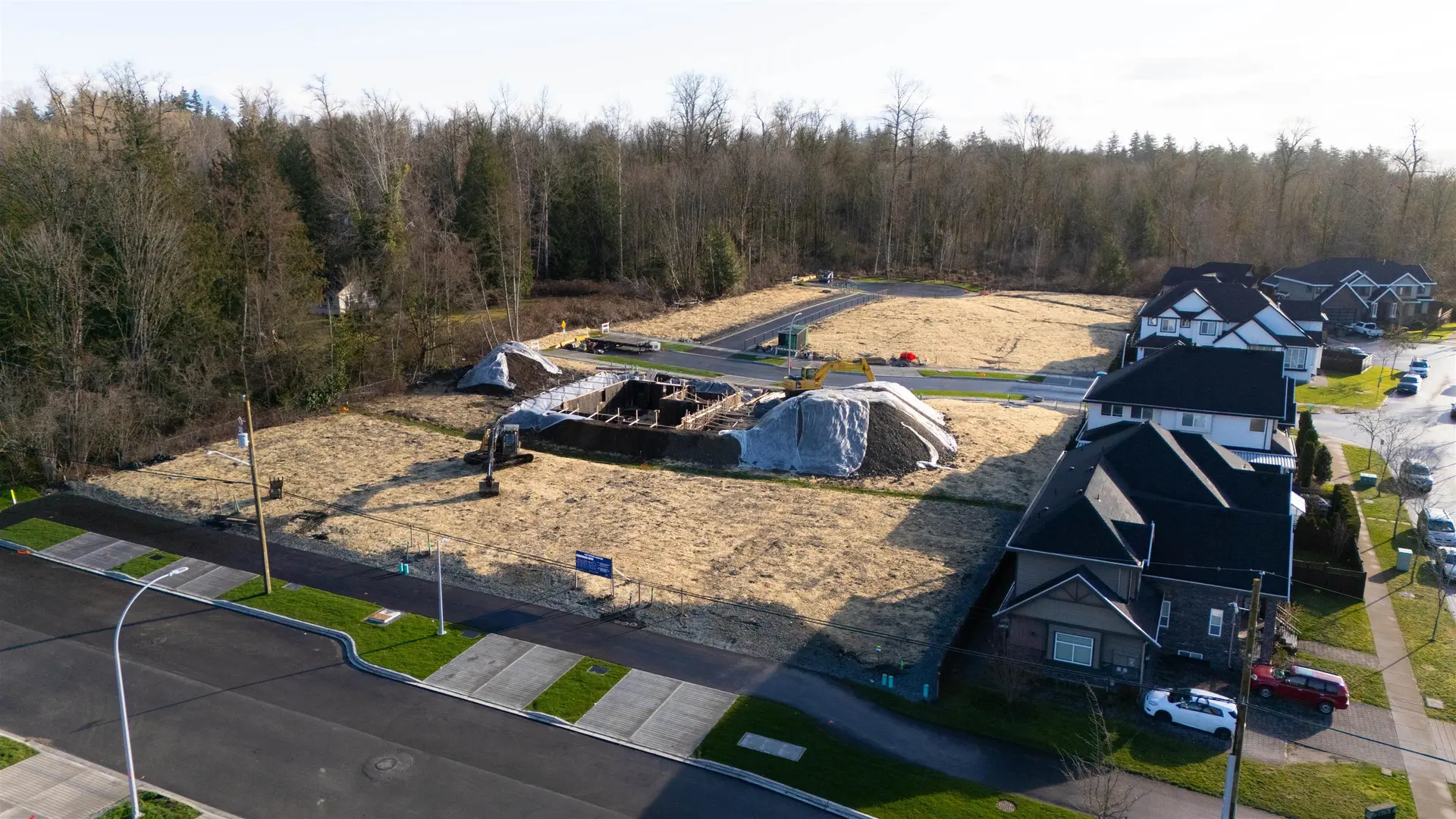 7669 157 Street - Image 4